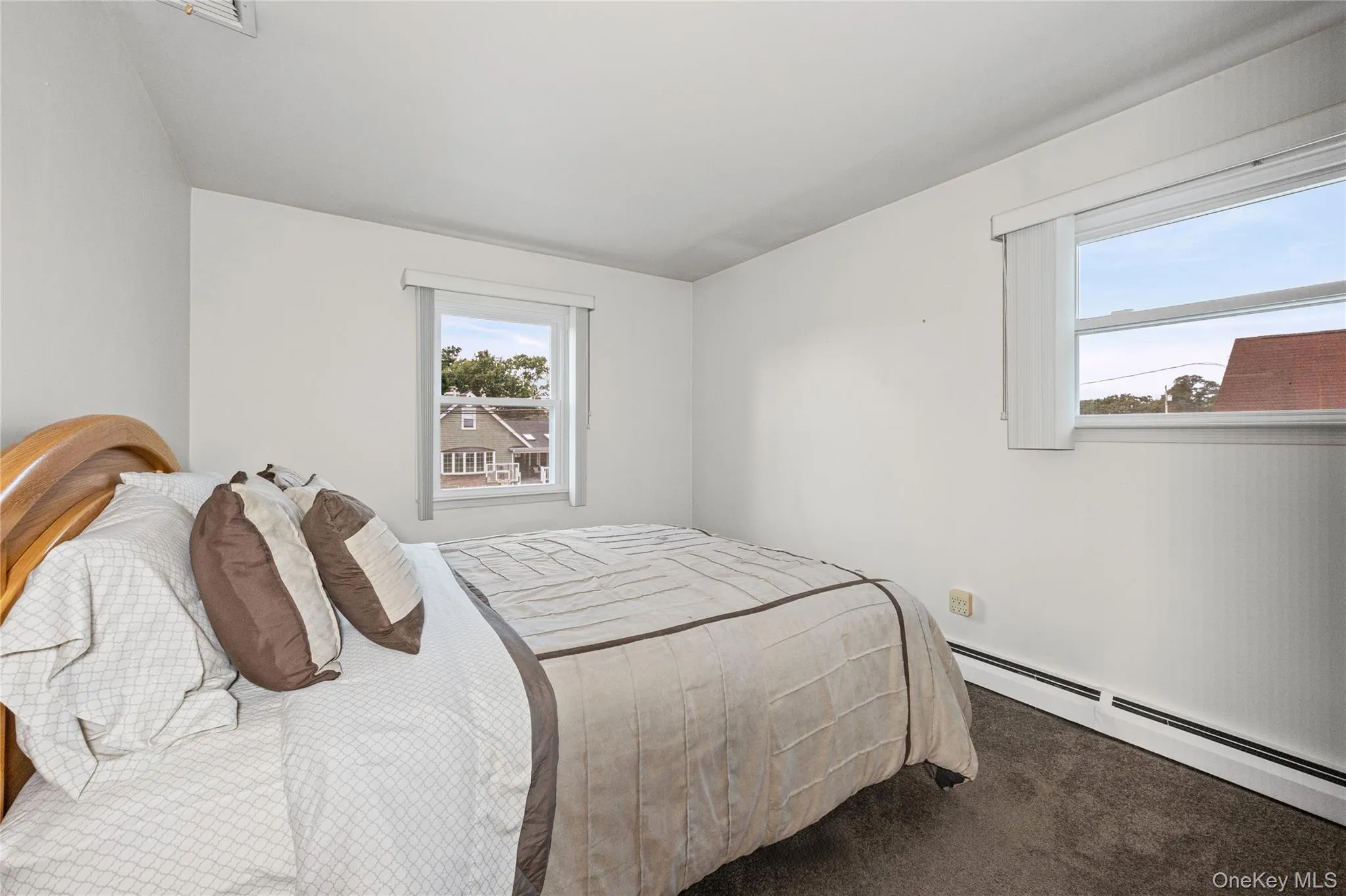 2nd largest bedroom 2nd largest bedroom