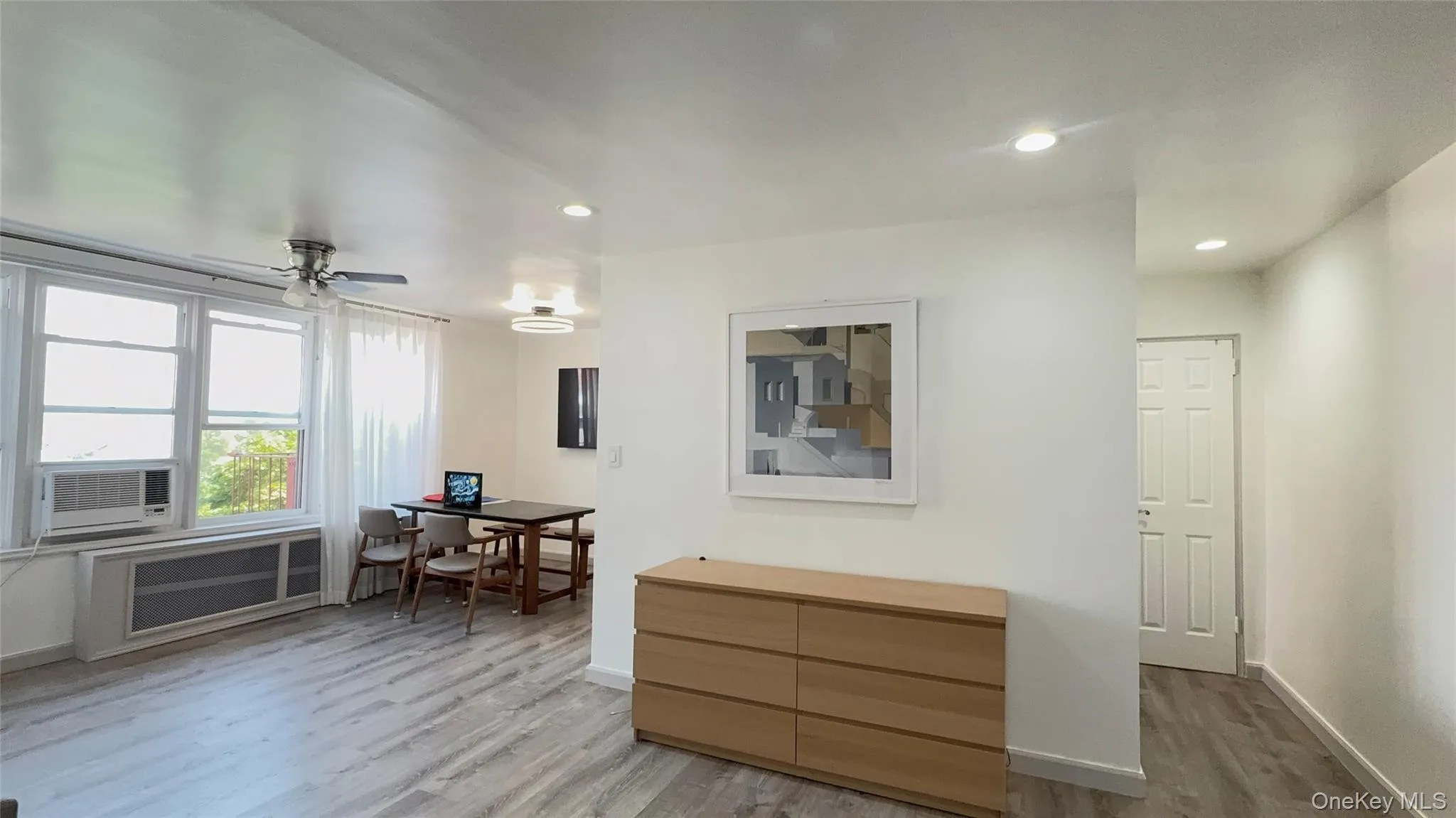 34-25 150th Place, New York, NY, 1 Bedroom Bedrooms, 4 Rooms Rooms,1 BathroomBathrooms,Residential,For Rent,150th,0,1044546 34-25 150th Place, New York, NY, 1 Bedroom Bedrooms, 4 Rooms Rooms,1 BathroomBathrooms,Residential,For Rent,150th,0,1044546