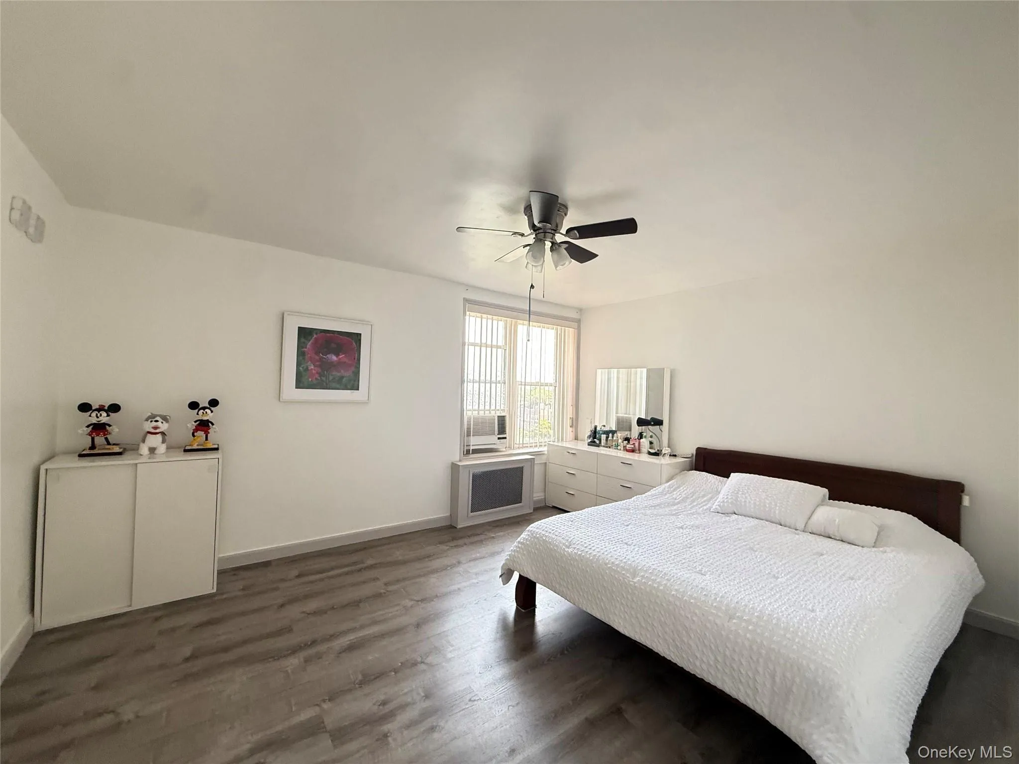 34-25 150th Place, New York, NY, 1 Bedroom Bedrooms, 4 Rooms Rooms,1 BathroomBathrooms,Residential,For Rent,150th,0,1044546 34-25 150th Place, New York, NY, 1 Bedroom Bedrooms, 4 Rooms Rooms,1 BathroomBathrooms,Residential,For Rent,150th,0,1044546