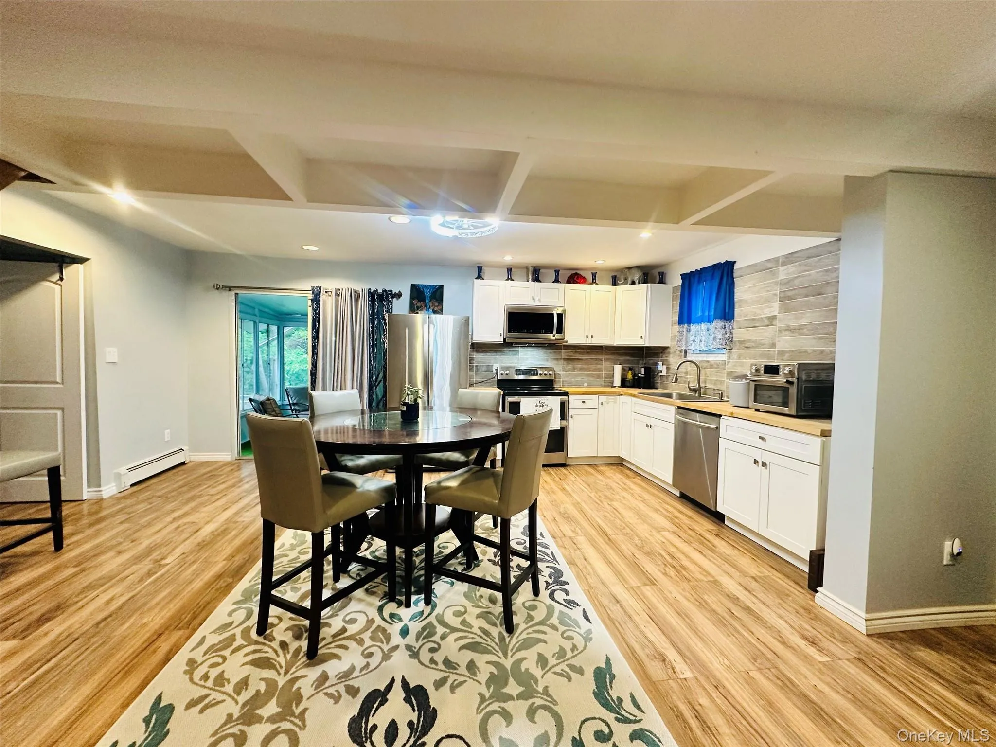 14 Macdonnell Heights, Poughkeepsie (town), NY, 3 Bedrooms Bedrooms, 4 Rooms Rooms,2 BathroomsBathrooms,Residential,For Rent,Macdonnell,0,1044547 14 Macdonnell Heights, Poughkeepsie (town), NY, 3 Bedrooms Bedrooms, 4 Rooms Rooms,2 BathroomsBathrooms,Residential,For Rent,Macdonnell,0,1044547