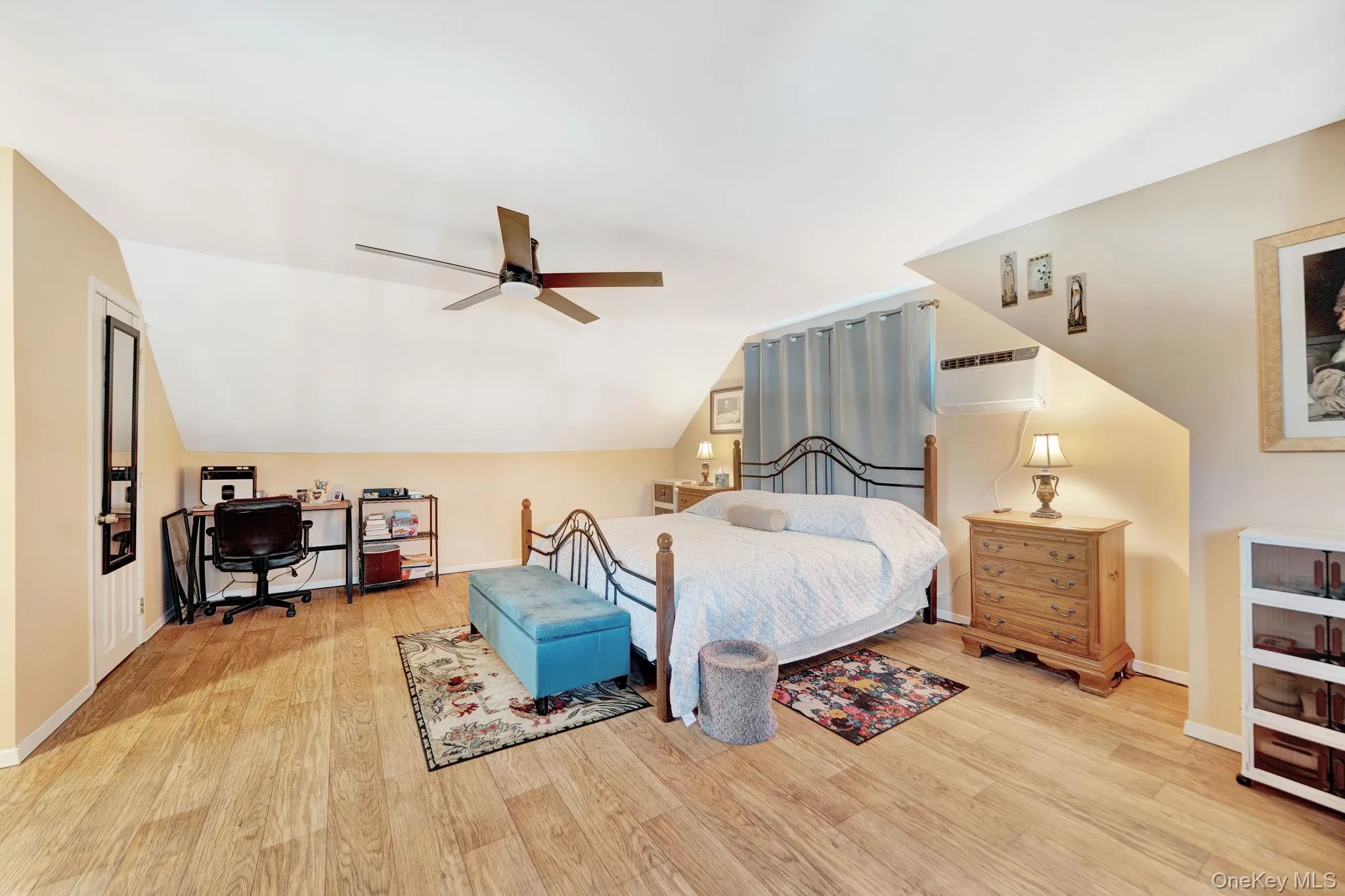 103 Queens Avenue, West Babylon, NY, 5 Bedrooms Bedrooms, 7 Rooms Rooms,3 BathroomsBathrooms,Residential,For Rent,Queens,0,1044550 103 Queens Avenue, West Babylon, NY, 5 Bedrooms Bedrooms, 7 Rooms Rooms,3 BathroomsBathrooms,Residential,For Rent,Queens,0,1044550