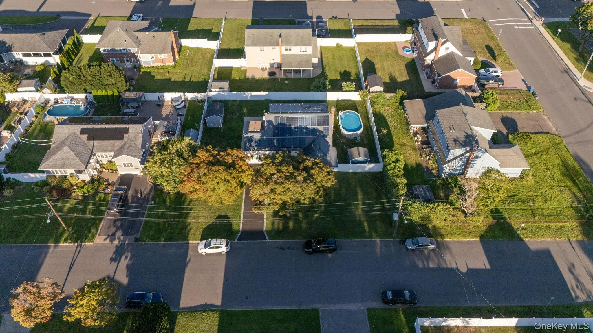 103 Queens Avenue, West Babylon, NY, 5 Bedrooms Bedrooms, 7 Rooms Rooms,3 BathroomsBathrooms,Residential,For Rent,Queens,0,1044550 103 Queens Avenue, West Babylon, NY, 5 Bedrooms Bedrooms, 7 Rooms Rooms,3 BathroomsBathrooms,Residential,For Rent,Queens,0,1044550