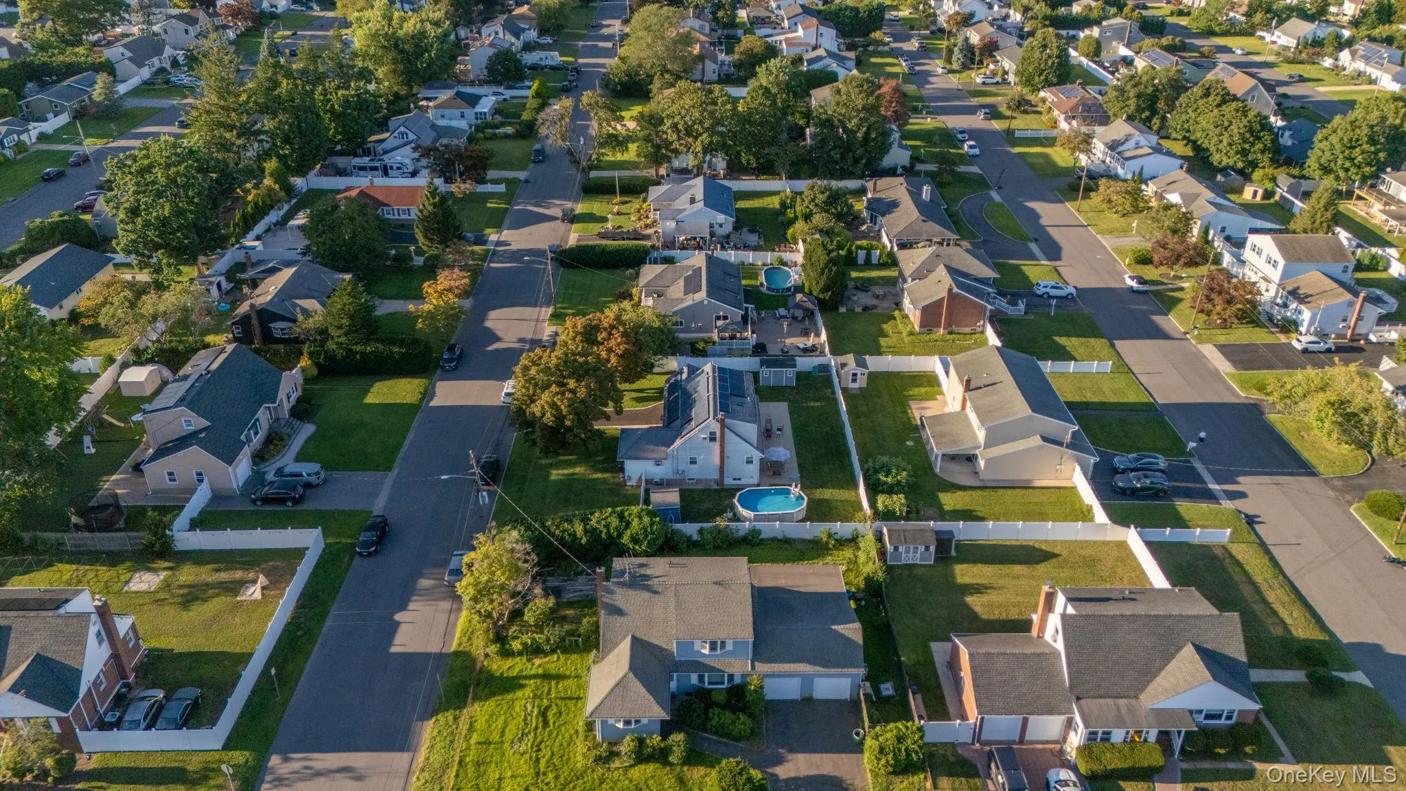 103 Queens Avenue, West Babylon, NY, 5 Bedrooms Bedrooms, 7 Rooms Rooms,3 BathroomsBathrooms,Residential,For Rent,Queens,0,1044550 103 Queens Avenue, West Babylon, NY, 5 Bedrooms Bedrooms, 7 Rooms Rooms,3 BathroomsBathrooms,Residential,For Rent,Queens,0,1044550