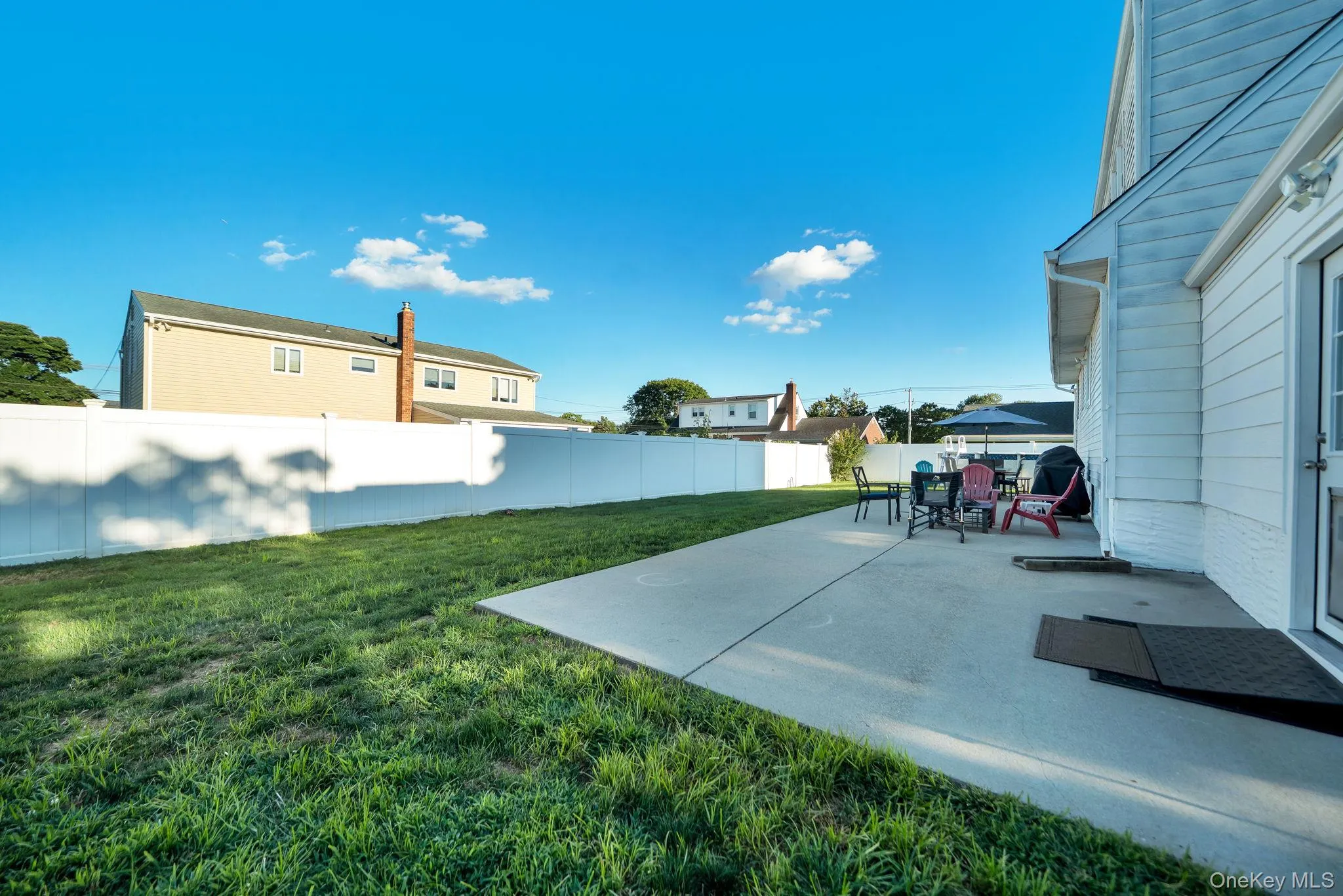 103 Queens Avenue, West Babylon, NY, 5 Bedrooms Bedrooms, 7 Rooms Rooms,3 BathroomsBathrooms,Residential,For Rent,Queens,0,1044550 103 Queens Avenue, West Babylon, NY, 5 Bedrooms Bedrooms, 7 Rooms Rooms,3 BathroomsBathrooms,Residential,For Rent,Queens,0,1044550