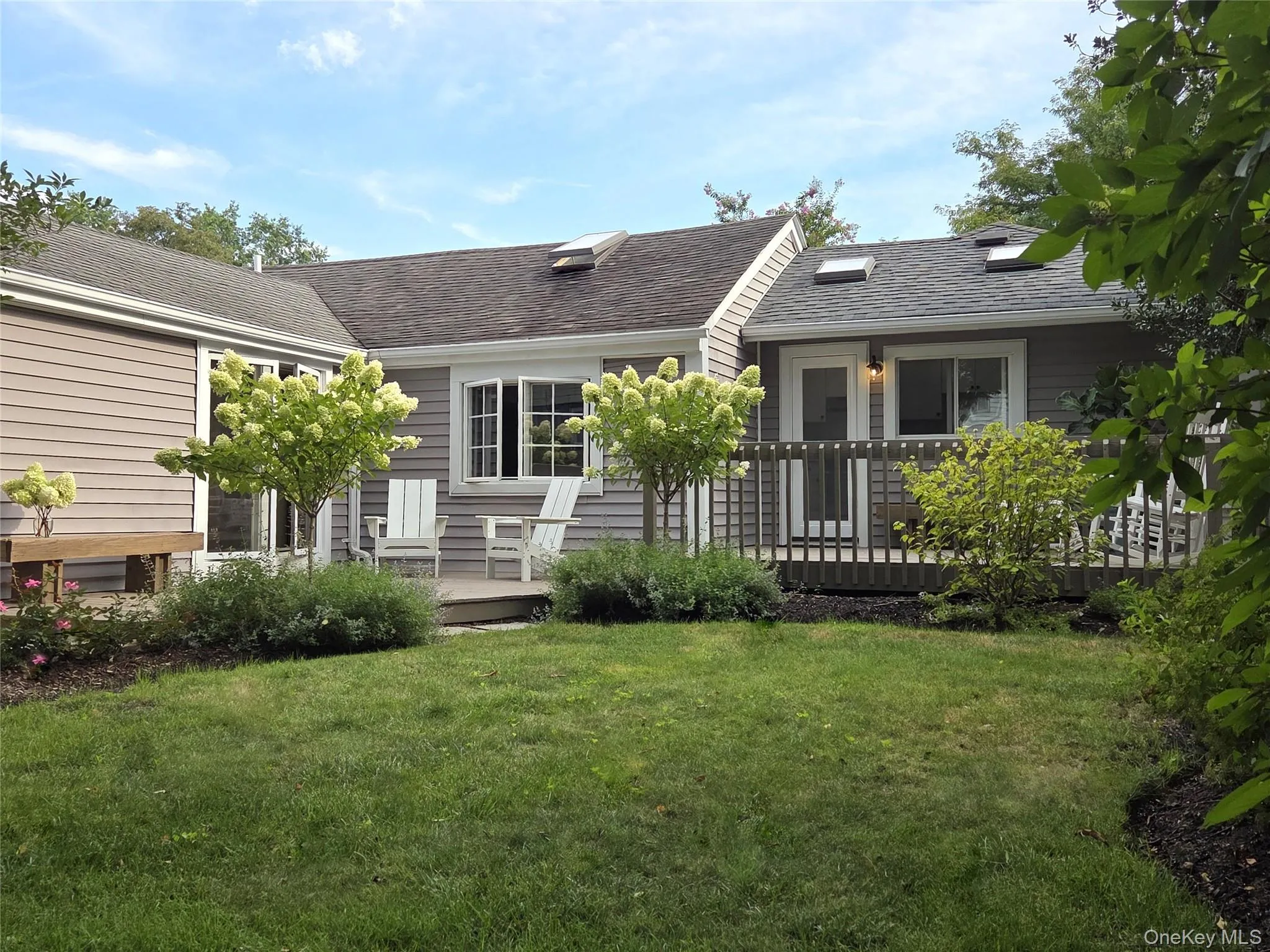 177 Drexel Avenue, North Hempstead, NY, 4 Bedrooms Bedrooms, 7 Rooms Rooms,2 BathroomsBathrooms,Residential,For Rent,Drexel,0,1044551 177 Drexel Avenue, North Hempstead, NY, 4 Bedrooms Bedrooms, 7 Rooms Rooms,2 BathroomsBathrooms,Residential,For Rent,Drexel,0,1044551