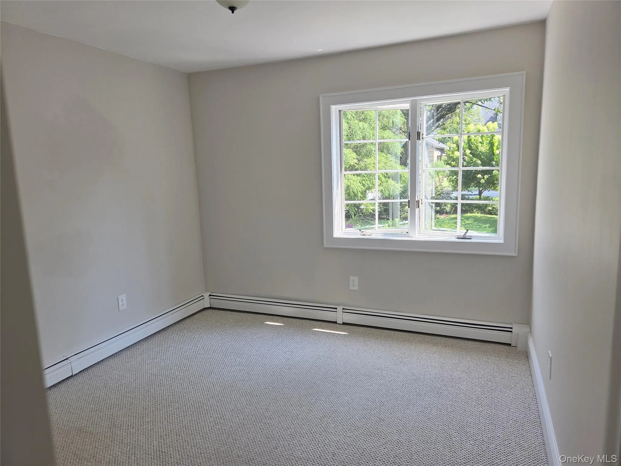 177 Drexel Avenue, North Hempstead, NY, 4 Bedrooms Bedrooms, 7 Rooms Rooms,2 BathroomsBathrooms,Residential,For Rent,Drexel,0,1044551 177 Drexel Avenue, North Hempstead, NY, 4 Bedrooms Bedrooms, 7 Rooms Rooms,2 BathroomsBathrooms,Residential,For Rent,Drexel,0,1044551