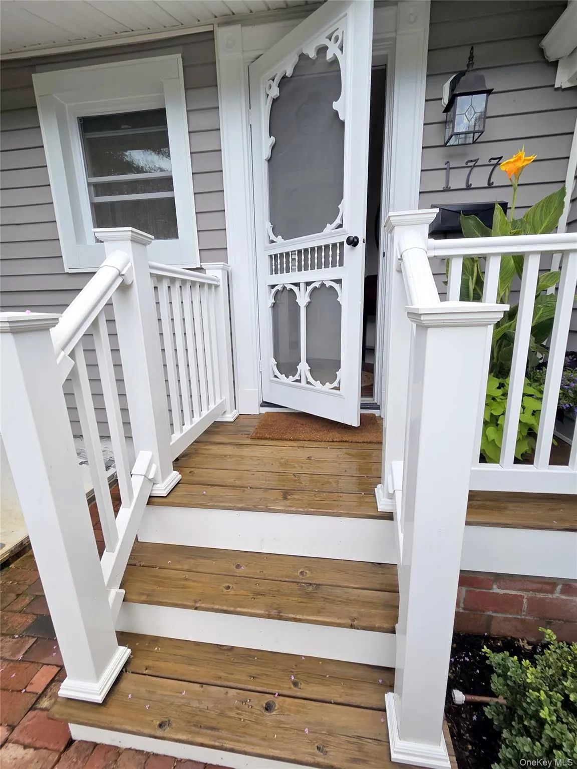 177 Drexel Avenue, North Hempstead, NY, 4 Bedrooms Bedrooms, 7 Rooms Rooms,2 BathroomsBathrooms,Residential,For Rent,Drexel,0,1044551 177 Drexel Avenue, North Hempstead, NY, 4 Bedrooms Bedrooms, 7 Rooms Rooms,2 BathroomsBathrooms,Residential,For Rent,Drexel,0,1044551