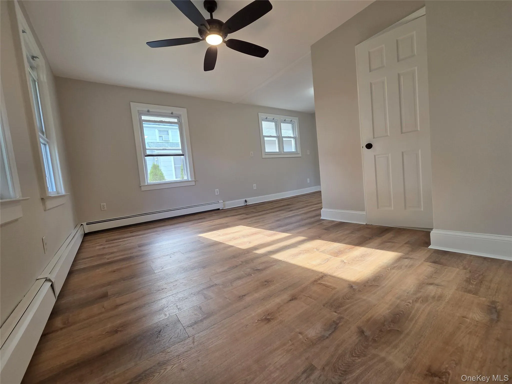 177 Drexel Avenue, North Hempstead, NY, 4 Bedrooms Bedrooms, 7 Rooms Rooms,2 BathroomsBathrooms,Residential,For Rent,Drexel,0,1044551 177 Drexel Avenue, North Hempstead, NY, 4 Bedrooms Bedrooms, 7 Rooms Rooms,2 BathroomsBathrooms,Residential,For Rent,Drexel,0,1044551