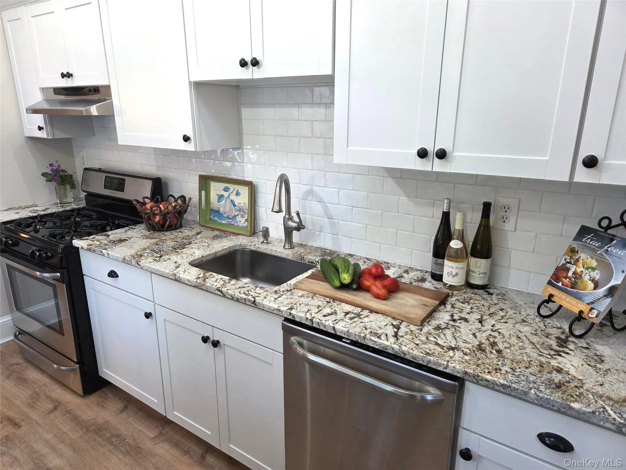 177 Drexel Avenue, North Hempstead, NY, 4 Bedrooms Bedrooms, 7 Rooms Rooms,2 BathroomsBathrooms,Residential,For Rent,Drexel,0,1044551 177 Drexel Avenue, North Hempstead, NY, 4 Bedrooms Bedrooms, 7 Rooms Rooms,2 BathroomsBathrooms,Residential,For Rent,Drexel,0,1044551