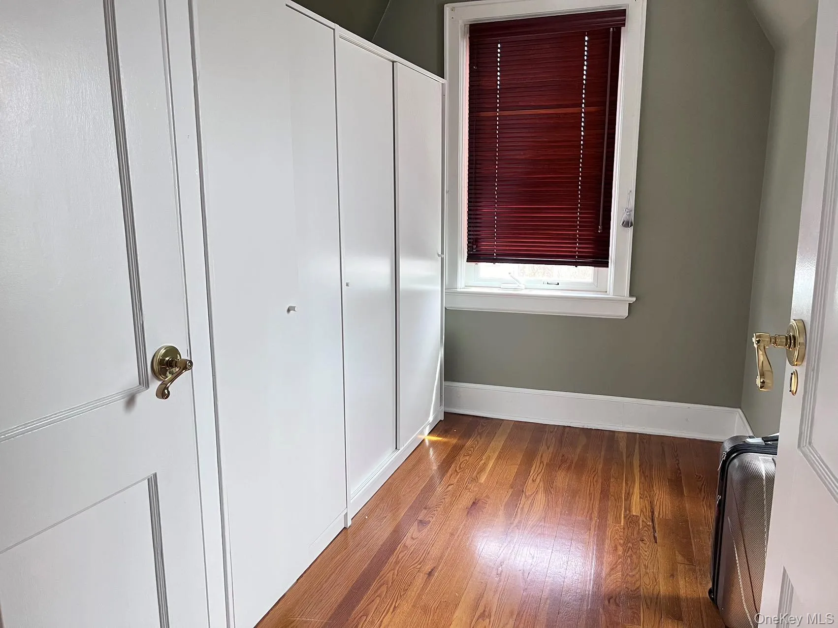 11 Pleassant Ave, White Plains, NY, 3 Bedrooms Bedrooms, 8 Rooms Rooms,1 BathroomBathrooms,Residential Lease,For Rent,Pleassant Ave,0,1044553 11 Pleassant Ave, White Plains, NY, 3 Bedrooms Bedrooms, 8 Rooms Rooms,1 BathroomBathrooms,Residential Lease,For Rent,Pleassant Ave,0,1044553