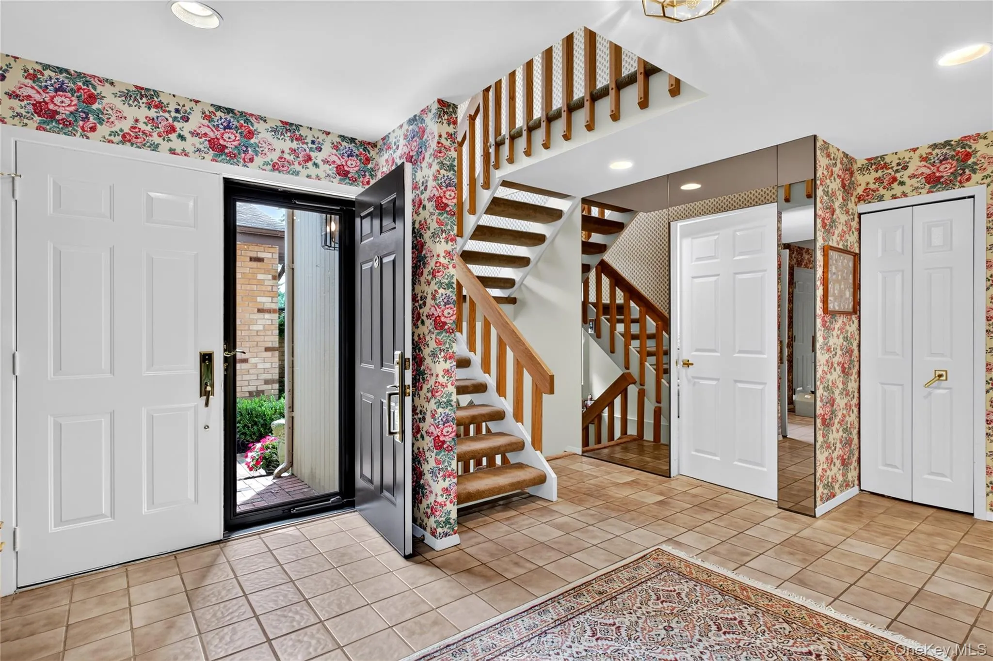 37 Woodland Drive, North Hempstead, NY, 3 Bedrooms Bedrooms, 7 Rooms Rooms,3 BathroomsBathrooms,Residential,For Rent,Woodland,0,1044558 37 Woodland Drive, North Hempstead, NY, 3 Bedrooms Bedrooms, 7 Rooms Rooms,3 BathroomsBathrooms,Residential,For Rent,Woodland,0,1044558