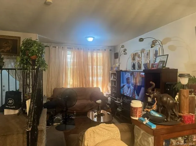 30 Saratoga Avenue, Yonkers, NY, 4 Bedrooms Bedrooms, 6 Rooms Rooms,1 BathroomBathrooms,Residential,For Rent,Saratoga,0,1044560 30 Saratoga Avenue, Yonkers, NY, 4 Bedrooms Bedrooms, 6 Rooms Rooms,1 BathroomBathrooms,Residential,For Rent,Saratoga,0,1044560