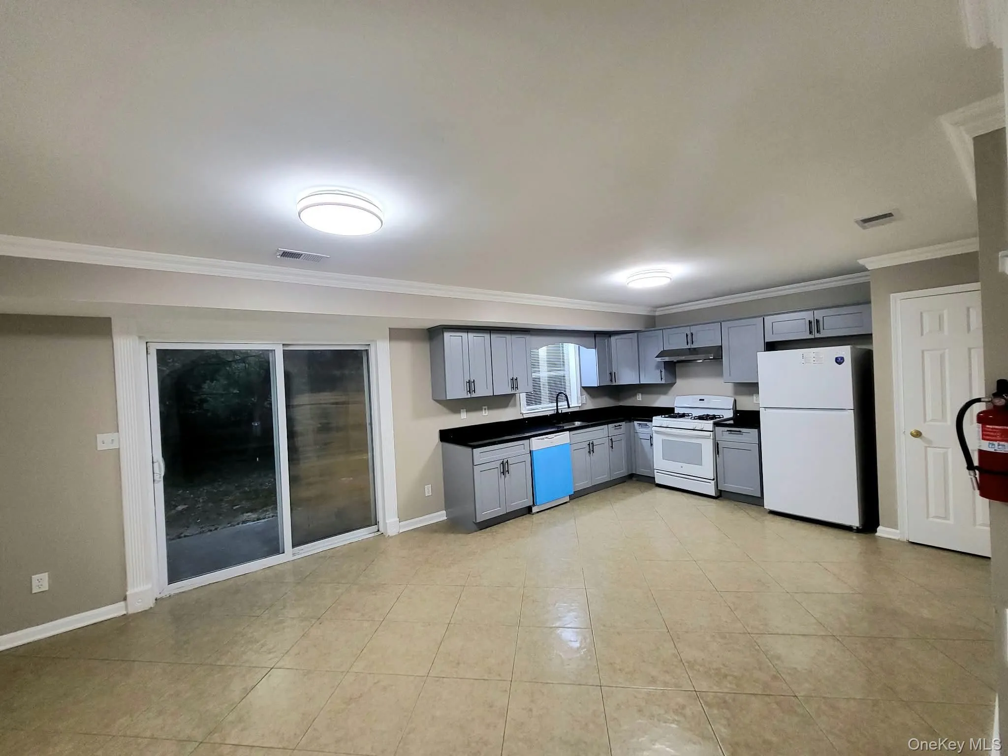 17 Blanchard Street, Middletown, NY, 3 Bedrooms Bedrooms, 6 Rooms Rooms,2 BathroomsBathrooms,Residential Lease,For Rent,Blanchard,0,1044568 17 Blanchard Street, Middletown, NY, 3 Bedrooms Bedrooms, 6 Rooms Rooms,2 BathroomsBathrooms,Residential Lease,For Rent,Blanchard,0,1044568