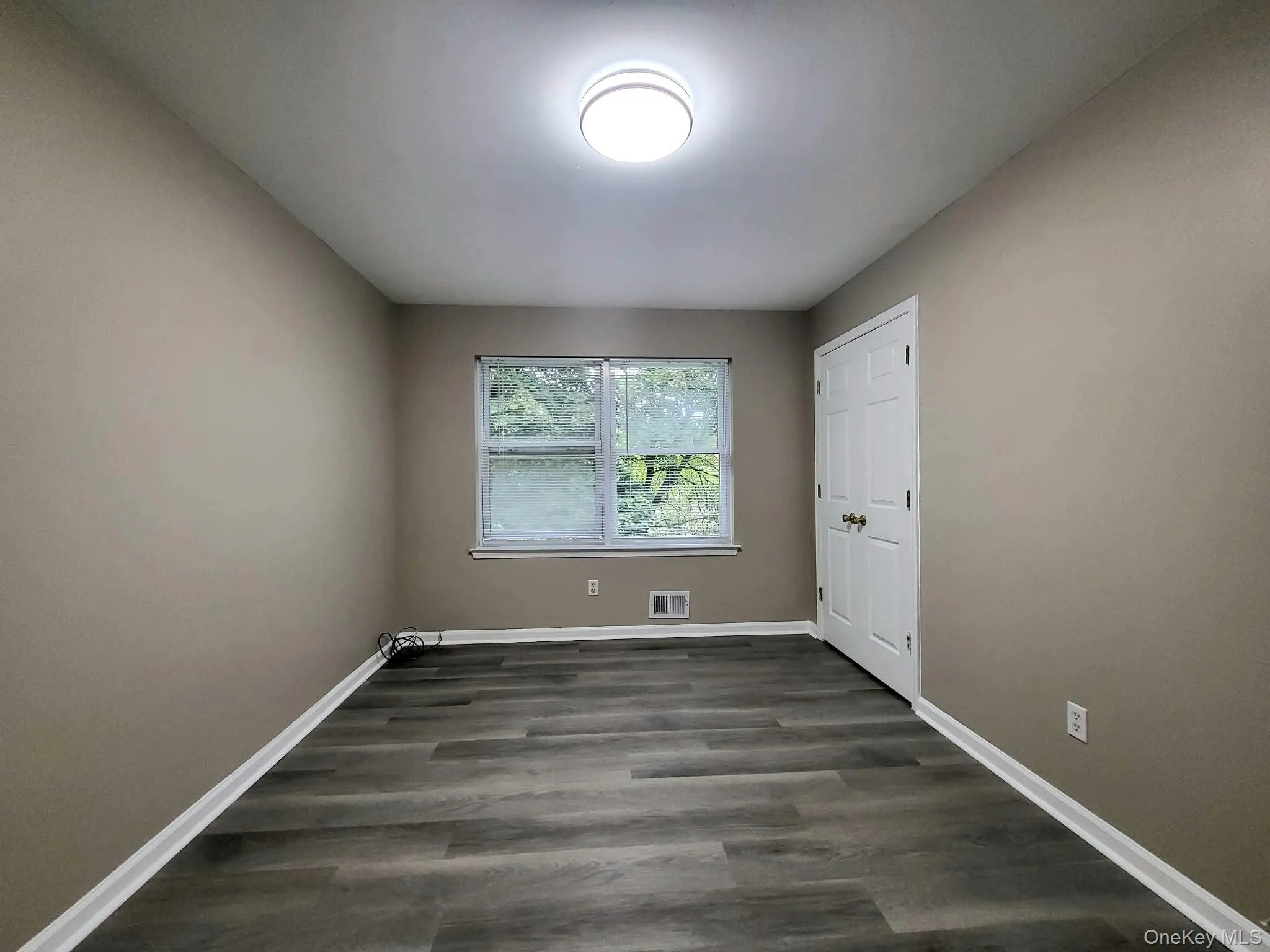 17 Blanchard Street, Middletown, NY, 3 Bedrooms Bedrooms, 6 Rooms Rooms,2 BathroomsBathrooms,Residential Lease,For Rent,Blanchard,0,1044568 17 Blanchard Street, Middletown, NY, 3 Bedrooms Bedrooms, 6 Rooms Rooms,2 BathroomsBathrooms,Residential Lease,For Rent,Blanchard,0,1044568