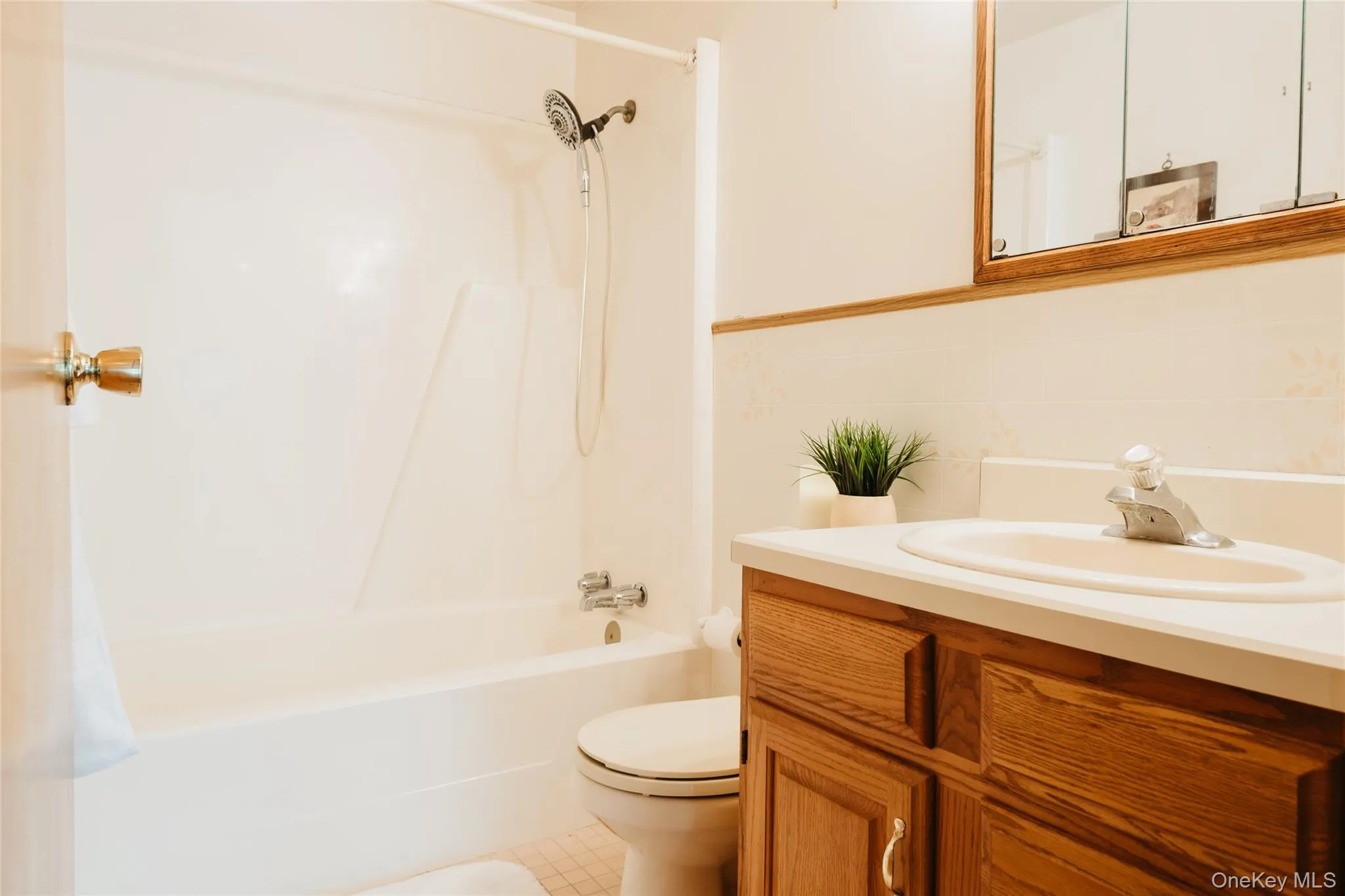 90 Lake Amenia Road, Amenia, NY, 3 Bedrooms Bedrooms, 5 Rooms Rooms,2 BathroomsBathrooms,Residential,For Rent,Lake Amenia,0,1044571 90 Lake Amenia Road, Amenia, NY, 3 Bedrooms Bedrooms, 5 Rooms Rooms,2 BathroomsBathrooms,Residential,For Rent,Lake Amenia,0,1044571