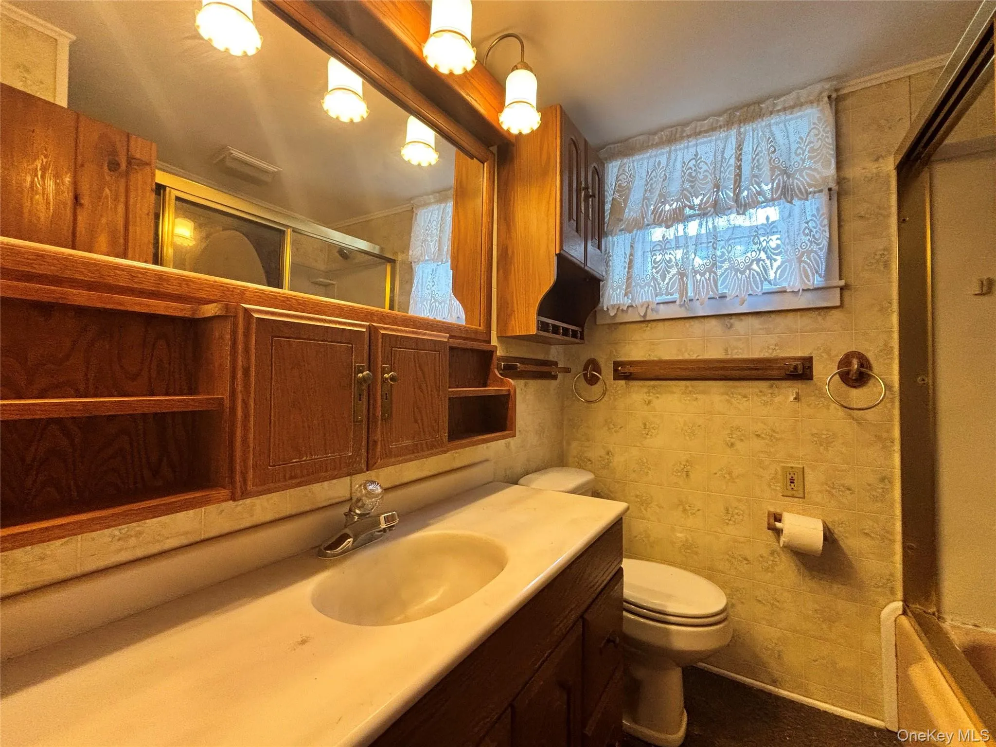 193 Main Street, Delhi, NY, 3 Bedrooms Bedrooms, 9 Rooms Rooms,1 BathroomBathrooms,Residential,For Rent,Main,0,1044576 193 Main Street, Delhi, NY, 3 Bedrooms Bedrooms, 9 Rooms Rooms,1 BathroomBathrooms,Residential,For Rent,Main,0,1044576