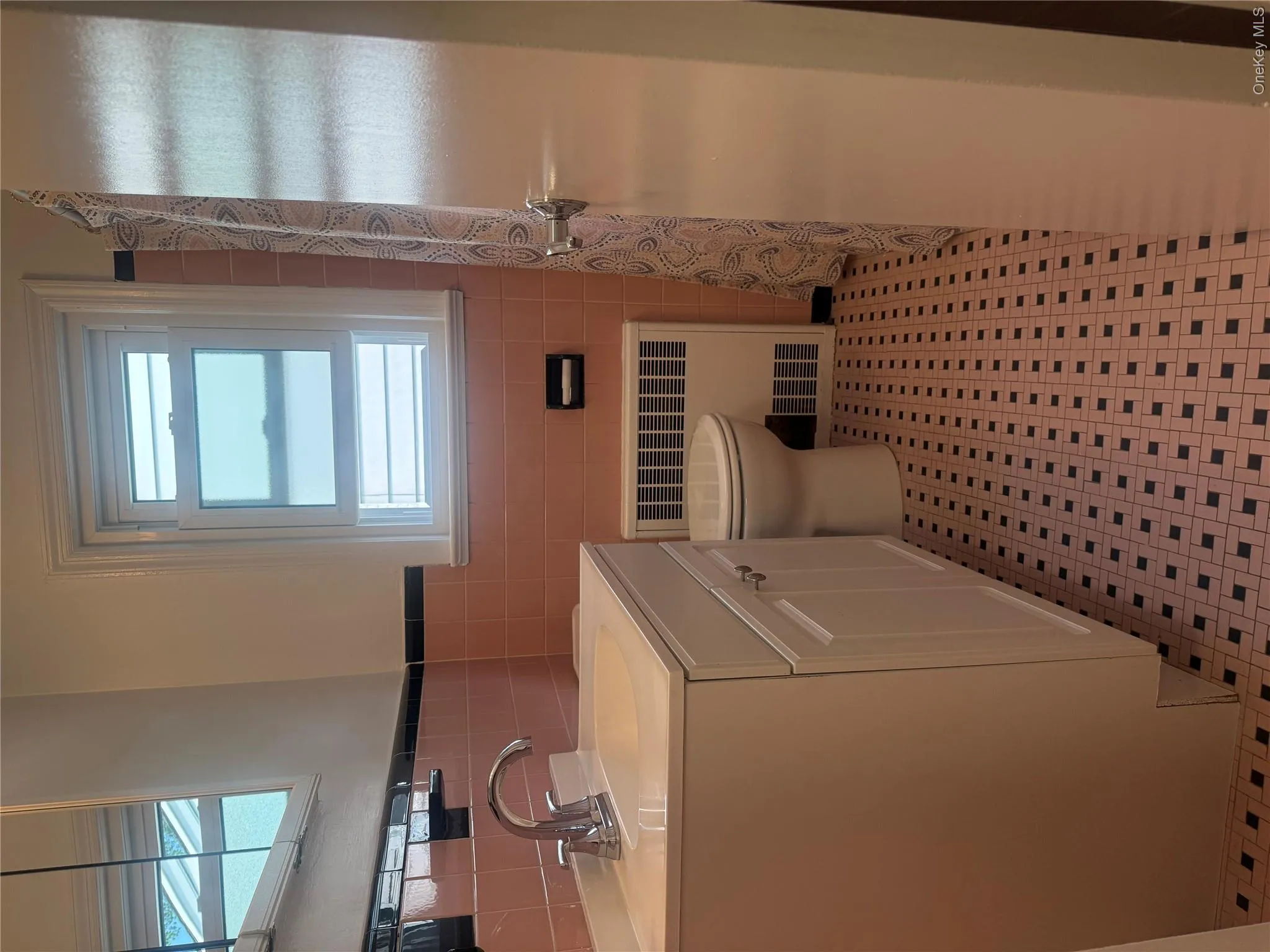 189 Nassau Boulevard, Hempstead, NY, 2 Bedrooms Bedrooms, 4 Rooms Rooms,1 BathroomBathrooms,Residential Lease,For Rent,Nassau,0,1044583 189 Nassau Boulevard, Hempstead, NY, 2 Bedrooms Bedrooms, 4 Rooms Rooms,1 BathroomBathrooms,Residential Lease,For Rent,Nassau,0,1044583