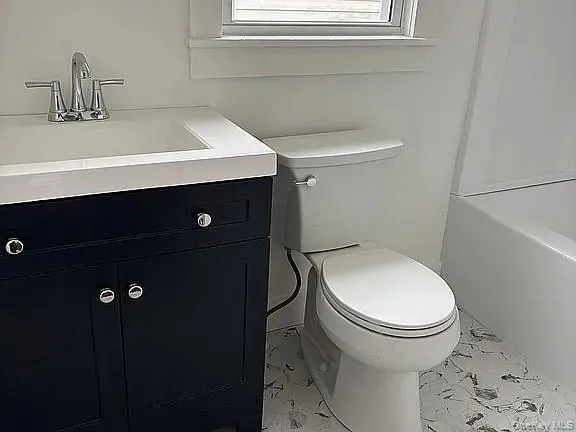 2nd floor bathroom 2nd floor bathroom