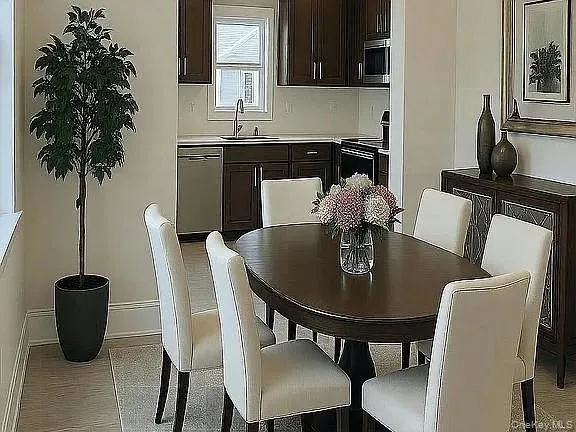 Virtually staged dining room Virtually staged dining room