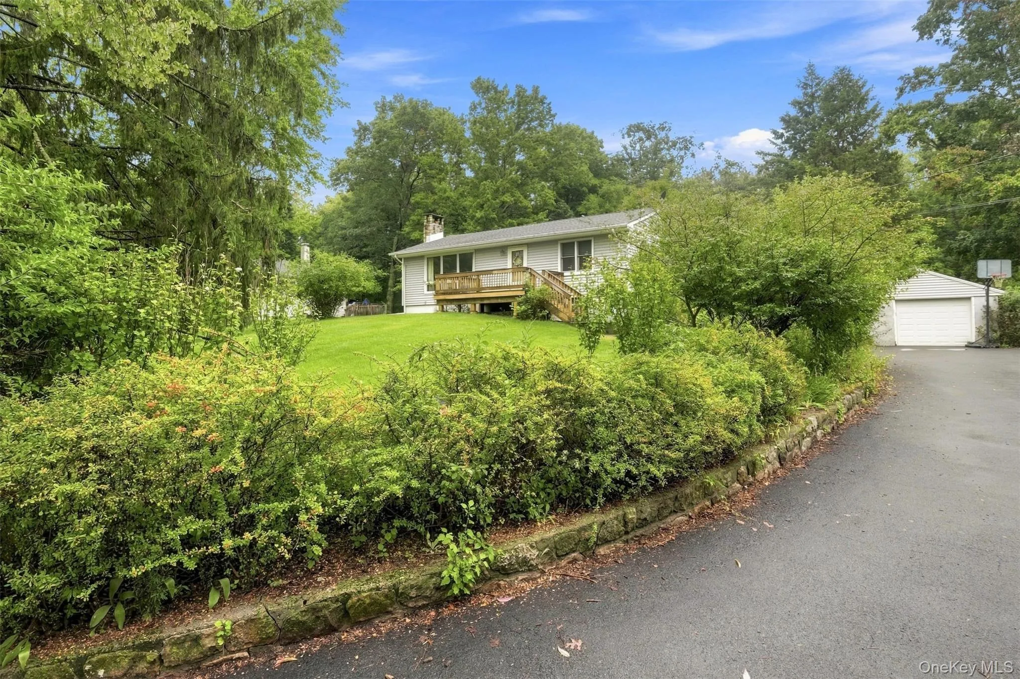 31 Red Barn Road, Shawangunk, NY, 3 Bedrooms Bedrooms, 7 Rooms Rooms,1 BathroomBathrooms,Residential,For Rent,Red Barn,0,1044592 31 Red Barn Road, Shawangunk, NY, 3 Bedrooms Bedrooms, 7 Rooms Rooms,1 BathroomBathrooms,Residential,For Rent,Red Barn,0,1044592