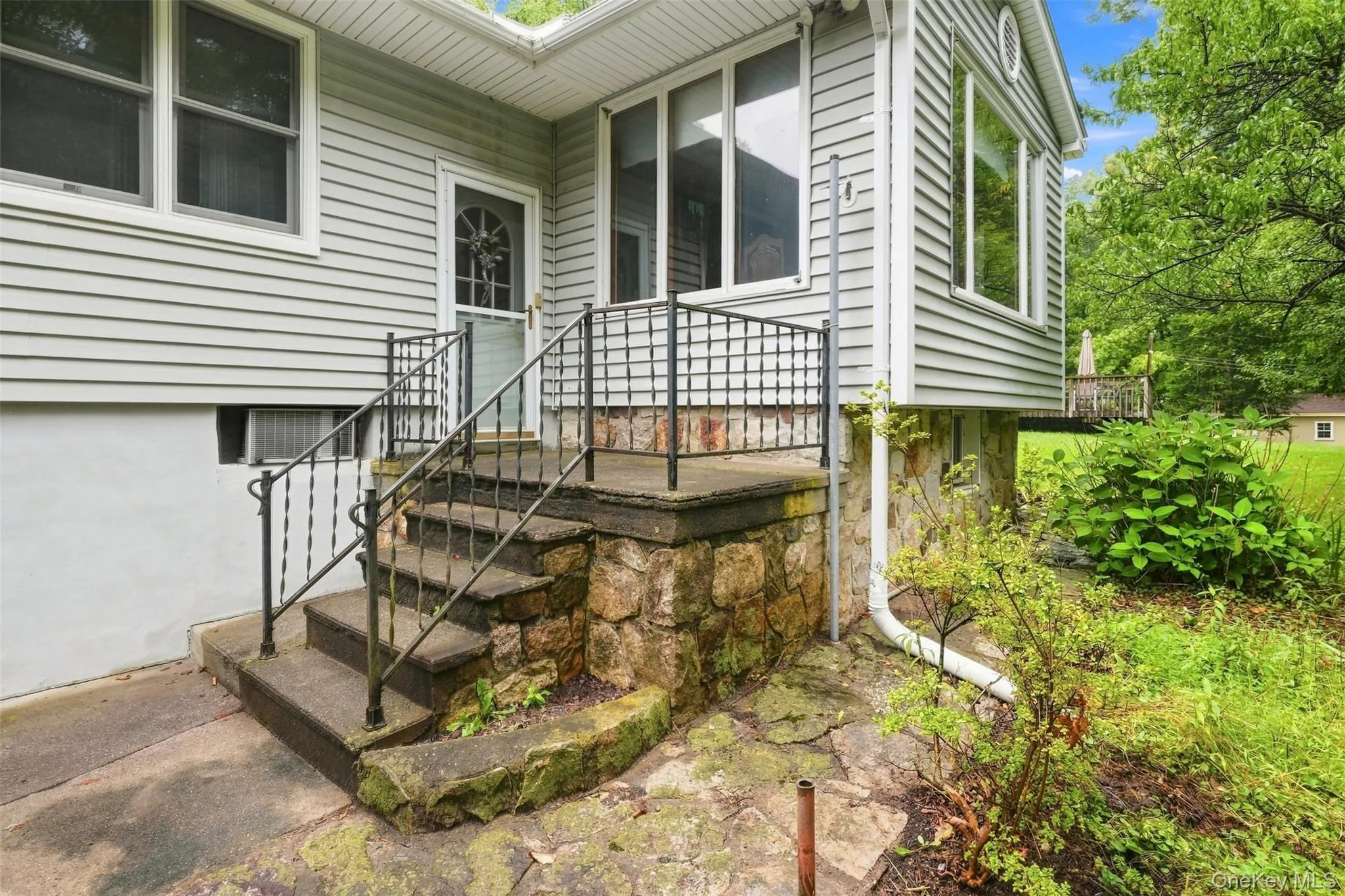 31 Red Barn Road, Shawangunk, NY, 3 Bedrooms Bedrooms, 7 Rooms Rooms,1 BathroomBathrooms,Residential,For Rent,Red Barn,0,1044592 31 Red Barn Road, Shawangunk, NY, 3 Bedrooms Bedrooms, 7 Rooms Rooms,1 BathroomBathrooms,Residential,For Rent,Red Barn,0,1044592
