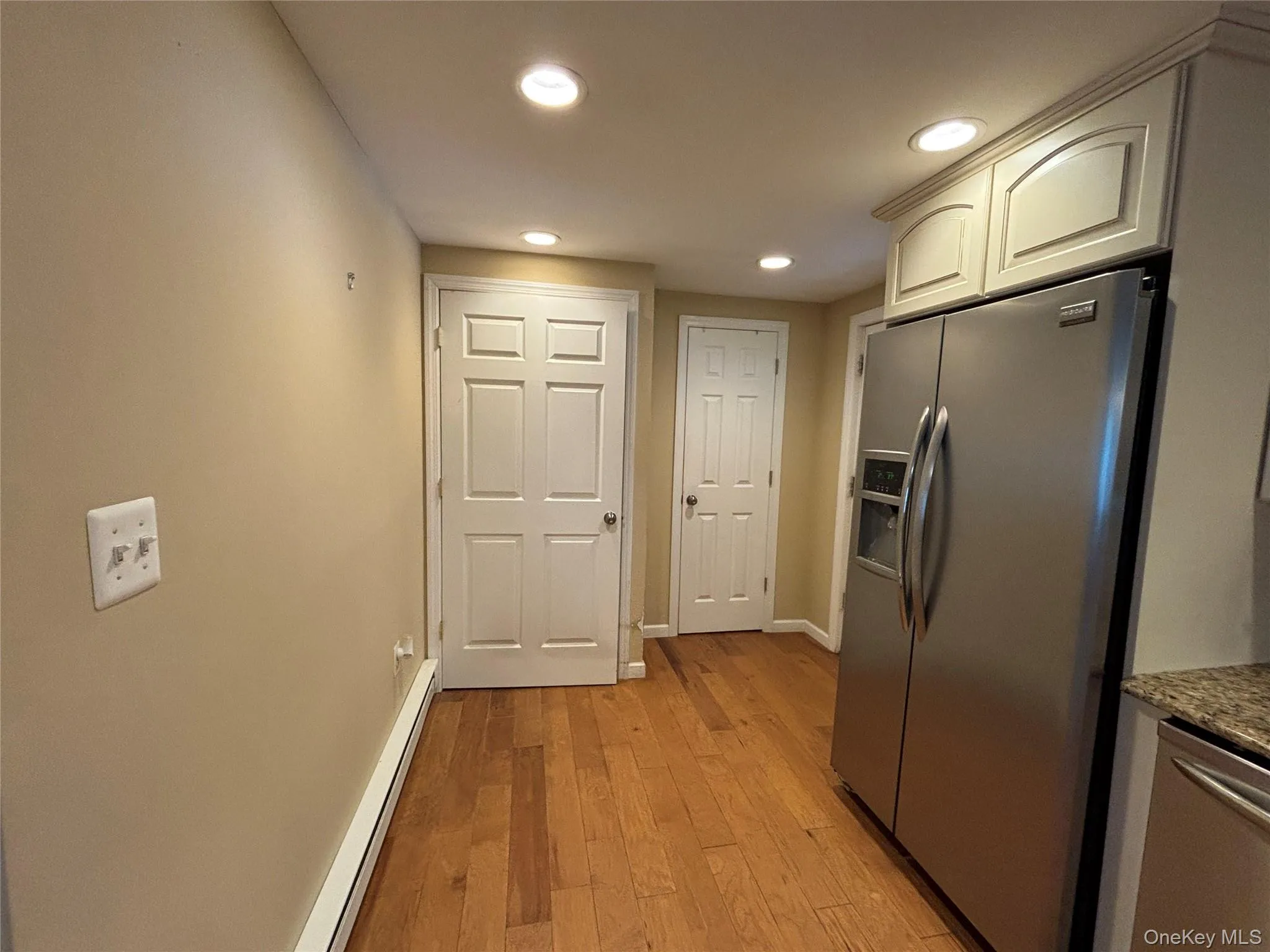 103 West Lane, Riverhead, NY, 3 Bedrooms Bedrooms, 7 Rooms Rooms,2 BathroomsBathrooms,Residential,For Rent,West,0,1044594 103 West Lane, Riverhead, NY, 3 Bedrooms Bedrooms, 7 Rooms Rooms,2 BathroomsBathrooms,Residential,For Rent,West,0,1044594