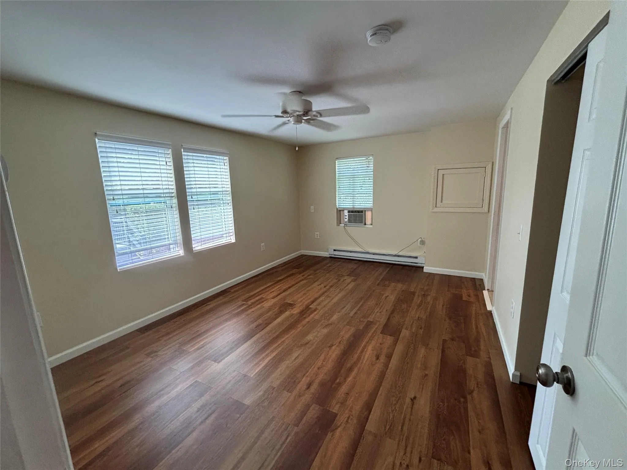 103 West Lane, Riverhead, NY, 3 Bedrooms Bedrooms, 7 Rooms Rooms,2 BathroomsBathrooms,Residential,For Rent,West,0,1044594 103 West Lane, Riverhead, NY, 3 Bedrooms Bedrooms, 7 Rooms Rooms,2 BathroomsBathrooms,Residential,For Rent,West,0,1044594