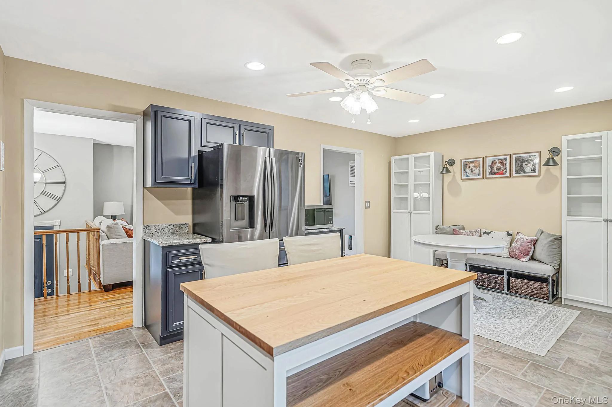 6 North Avenue, Smithtown, NY, 4 Bedrooms Bedrooms, 8 Rooms Rooms,1 BathroomBathrooms,Residential,For Rent,North,0,1044596 6 North Avenue, Smithtown, NY, 4 Bedrooms Bedrooms, 8 Rooms Rooms,1 BathroomBathrooms,Residential,For Rent,North,0,1044596