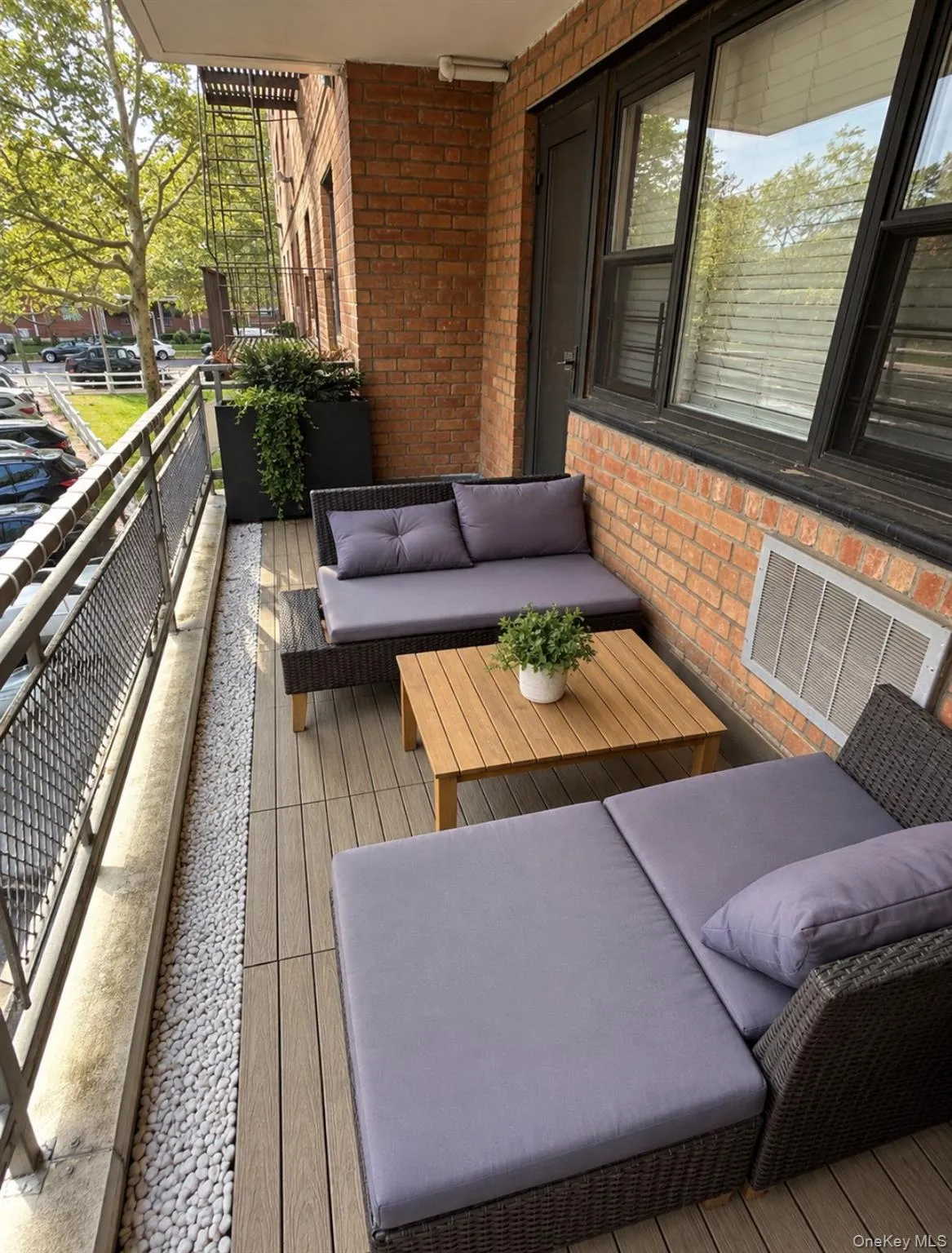 8940 151 Avenue, New York, NY, 1 Bedroom Bedrooms, 4 Rooms Rooms,1 BathroomBathrooms,Residential,For Rent,151,0,1044599 8940 151 Avenue, New York, NY, 1 Bedroom Bedrooms, 4 Rooms Rooms,1 BathroomBathrooms,Residential,For Rent,151,0,1044599