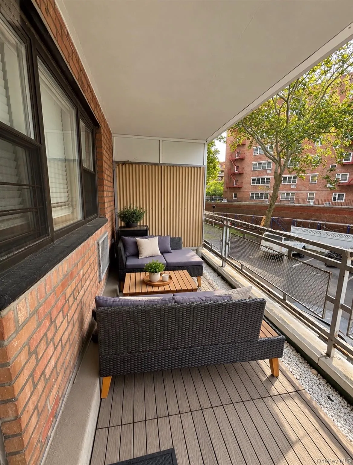 8940 151 Avenue, New York, NY, 1 Bedroom Bedrooms, 4 Rooms Rooms,1 BathroomBathrooms,Residential,For Rent,151,0,1044599 8940 151 Avenue, New York, NY, 1 Bedroom Bedrooms, 4 Rooms Rooms,1 BathroomBathrooms,Residential,For Rent,151,0,1044599