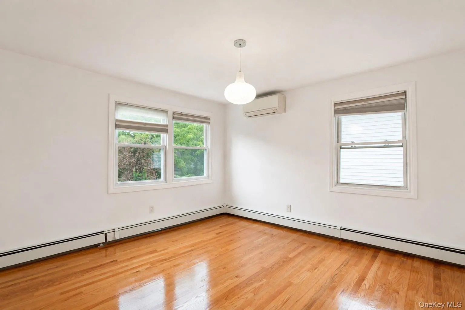 55 Centre Street, Hempstead, NY, 4 Bedrooms Bedrooms, 9 Rooms Rooms,3 BathroomsBathrooms,Residential Lease,For Rent,Centre,0,1044607 55 Centre Street, Hempstead, NY, 4 Bedrooms Bedrooms, 9 Rooms Rooms,3 BathroomsBathrooms,Residential Lease,For Rent,Centre,0,1044607