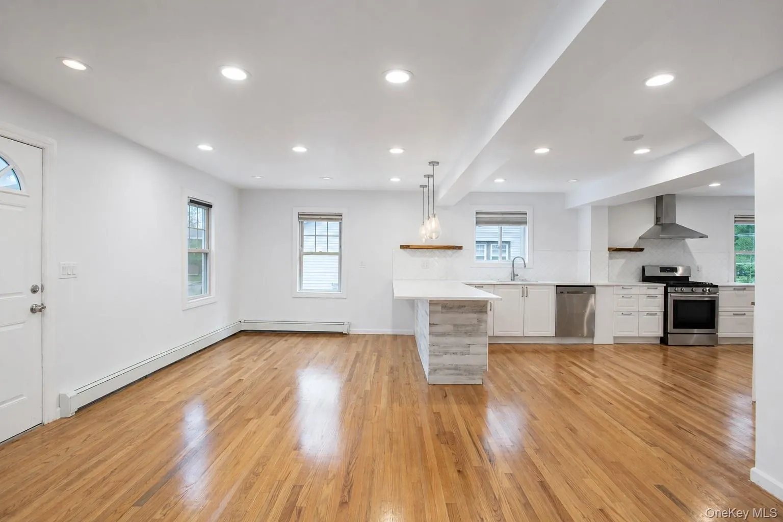 55 Centre Street, Hempstead, NY, 4 Bedrooms Bedrooms, 9 Rooms Rooms,3 BathroomsBathrooms,Residential Lease,For Rent,Centre,0,1044607 55 Centre Street, Hempstead, NY, 4 Bedrooms Bedrooms, 9 Rooms Rooms,3 BathroomsBathrooms,Residential Lease,For Rent,Centre,0,1044607
