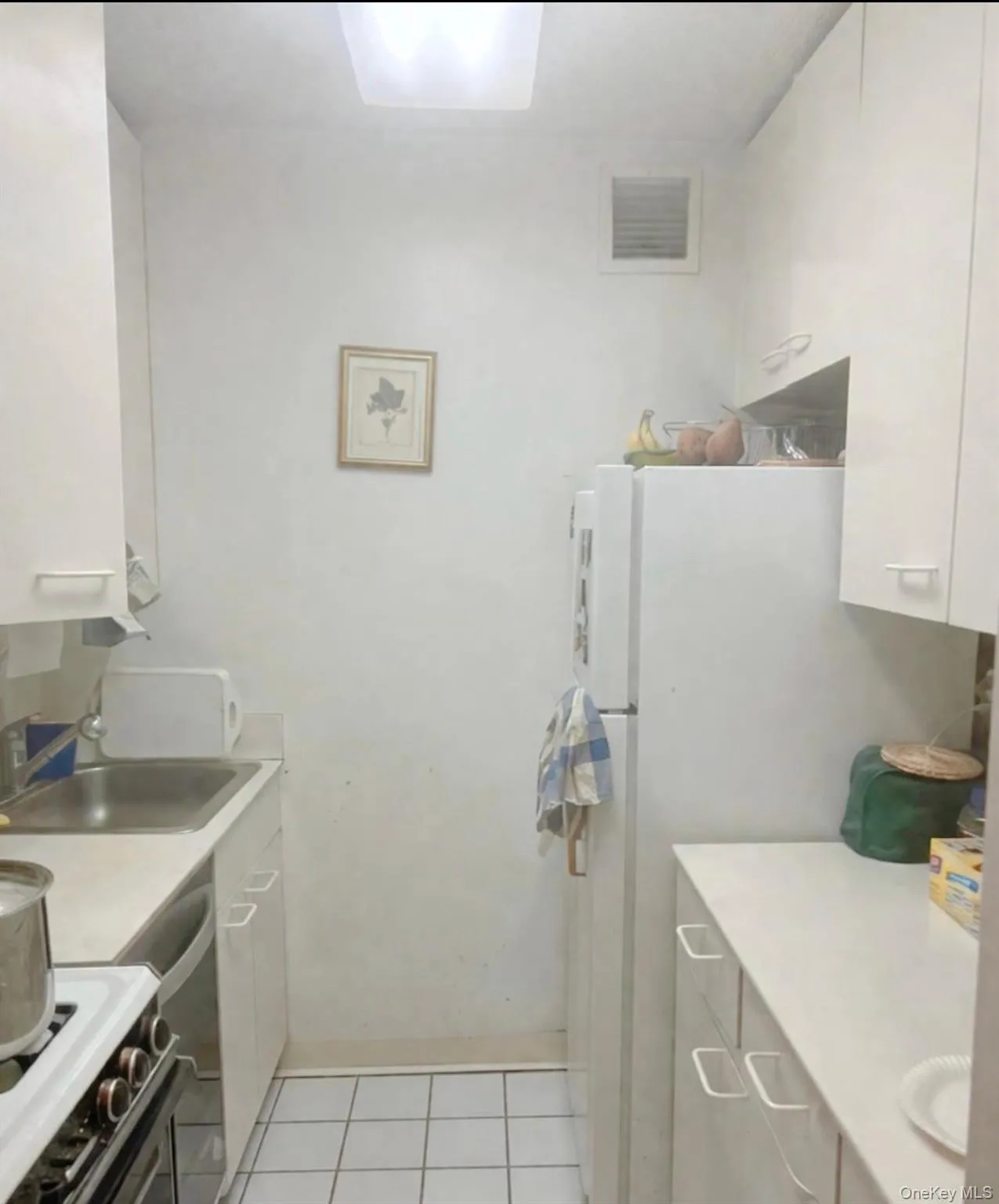 330 38th Street, New York, NY, 1 Bedroom Bedrooms, 4 Rooms Rooms,1 BathroomBathrooms,Residential Lease,For Rent,38th,0,1044608 330 38th Street, New York, NY, 1 Bedroom Bedrooms, 4 Rooms Rooms,1 BathroomBathrooms,Residential Lease,For Rent,38th,0,1044608