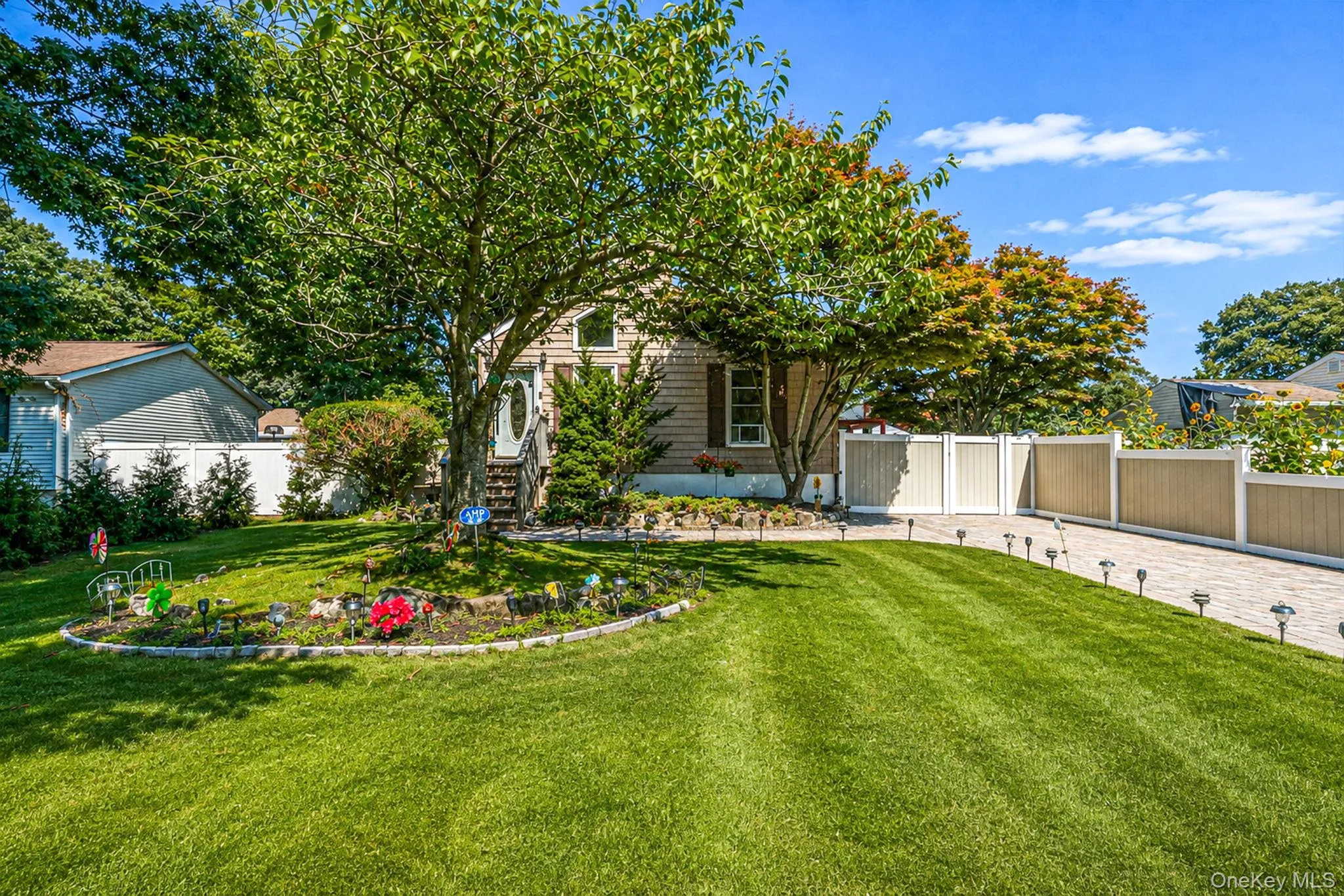 7 Wellwood Drive, Brookhaven, NY, 3 Bedrooms Bedrooms, 5 Rooms Rooms,1 BathroomBathrooms,Residential,For Rent,Wellwood,0,1044617 7 Wellwood Drive, Brookhaven, NY, 3 Bedrooms Bedrooms, 5 Rooms Rooms,1 BathroomBathrooms,Residential,For Rent,Wellwood,0,1044617