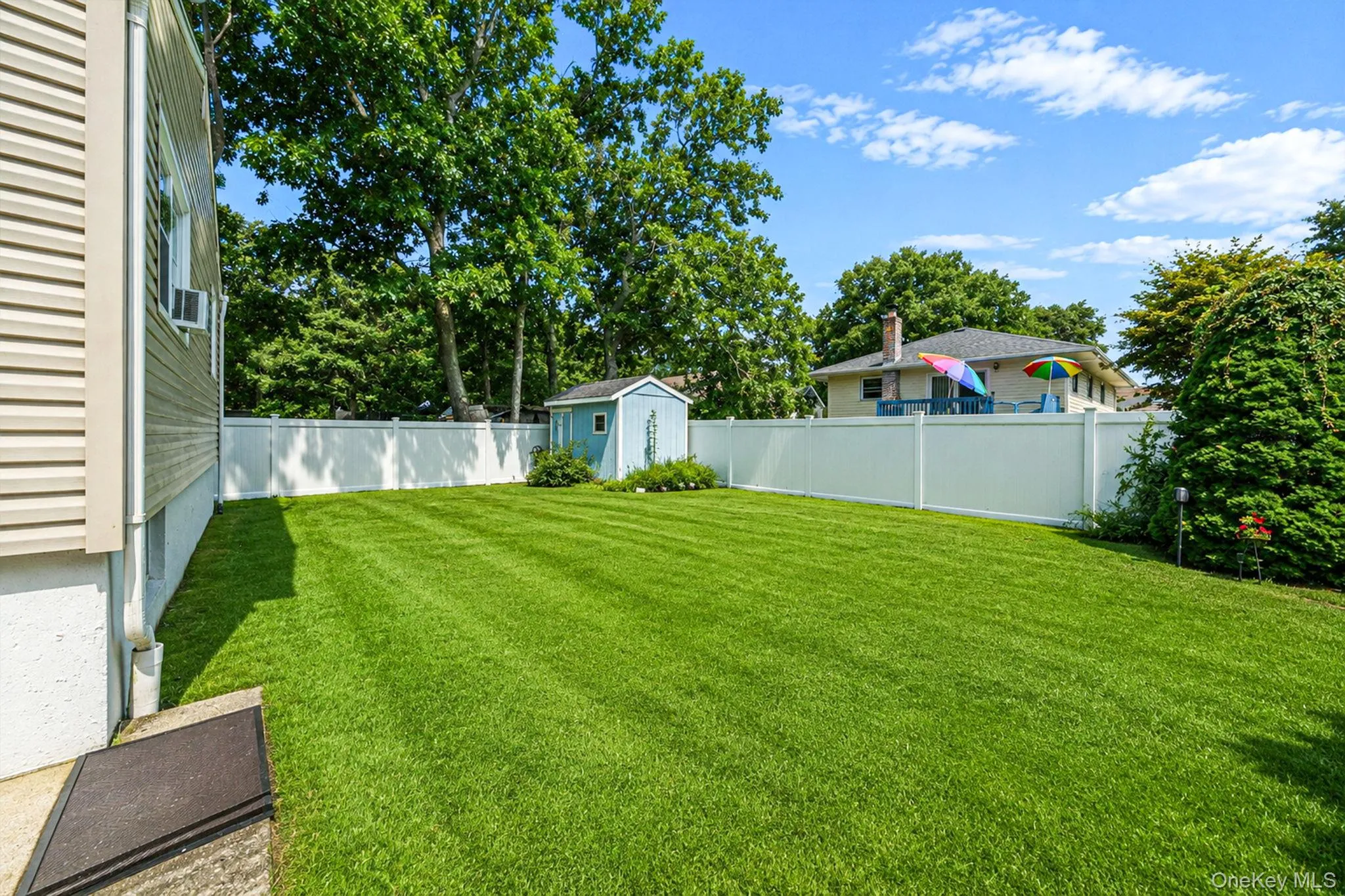 7 Wellwood Drive, Brookhaven, NY, 3 Bedrooms Bedrooms, 5 Rooms Rooms,1 BathroomBathrooms,Residential,For Rent,Wellwood,0,1044617 7 Wellwood Drive, Brookhaven, NY, 3 Bedrooms Bedrooms, 5 Rooms Rooms,1 BathroomBathrooms,Residential,For Rent,Wellwood,0,1044617