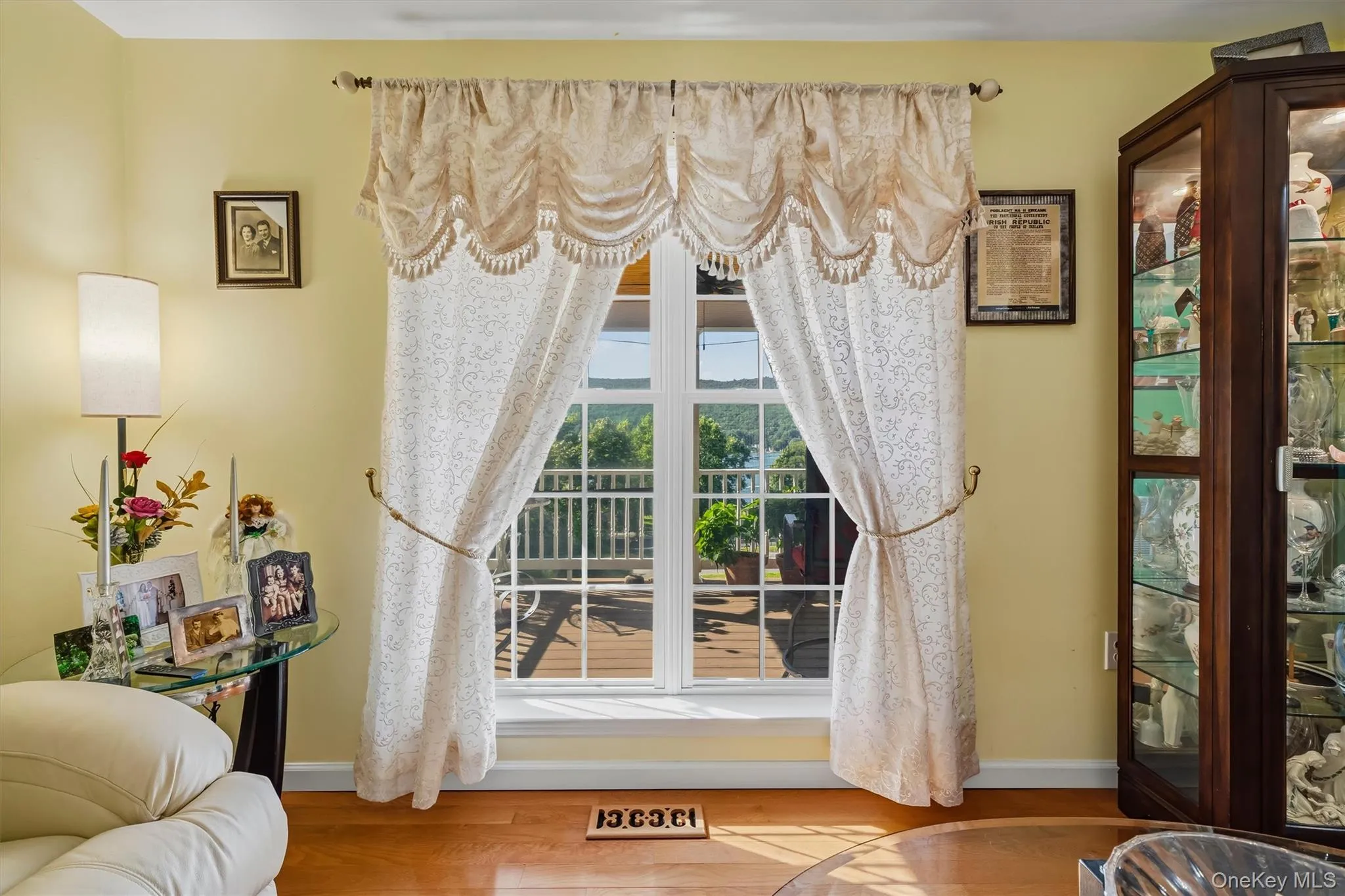 6 Shore Road, Warwick (town), NY, 3 Bedrooms Bedrooms, 9 Rooms Rooms,2 BathroomsBathrooms,Residential,For Rent,Shore,0,1044625 6 Shore Road, Warwick (town), NY, 3 Bedrooms Bedrooms, 9 Rooms Rooms,2 BathroomsBathrooms,Residential,For Rent,Shore,0,1044625