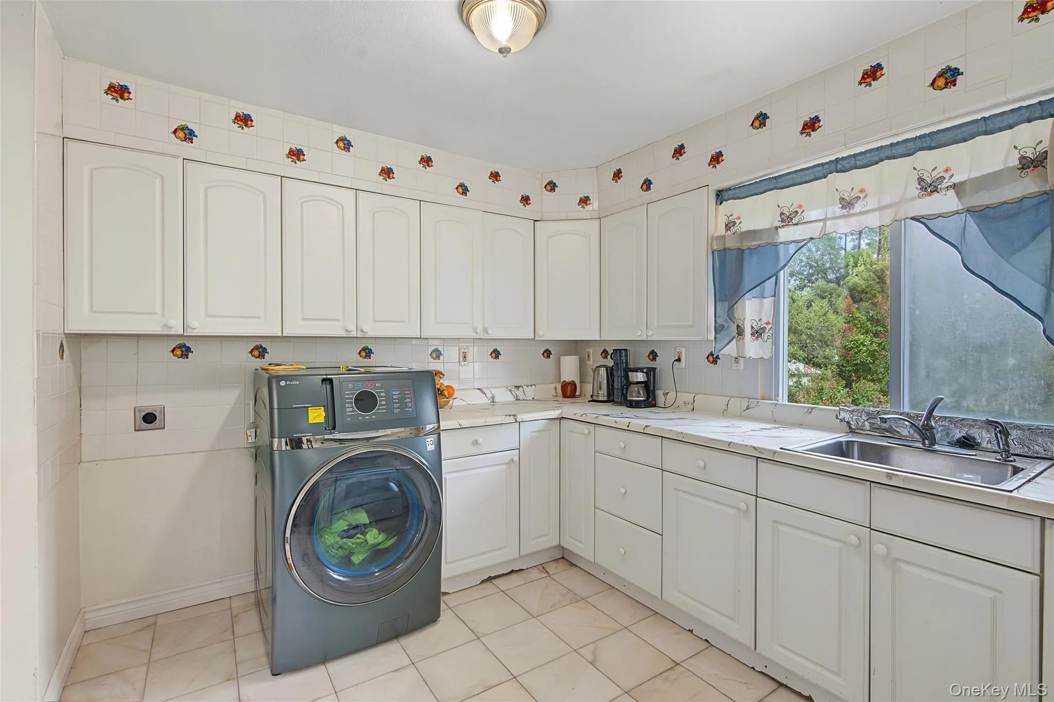 45 Massachusetts Avenue, Islip, NY, 5 Bedrooms Bedrooms, 10 Rooms Rooms,3 BathroomsBathrooms,Residential,For Rent,Massachusetts,0,1044627 45 Massachusetts Avenue, Islip, NY, 5 Bedrooms Bedrooms, 10 Rooms Rooms,3 BathroomsBathrooms,Residential,For Rent,Massachusetts,0,1044627