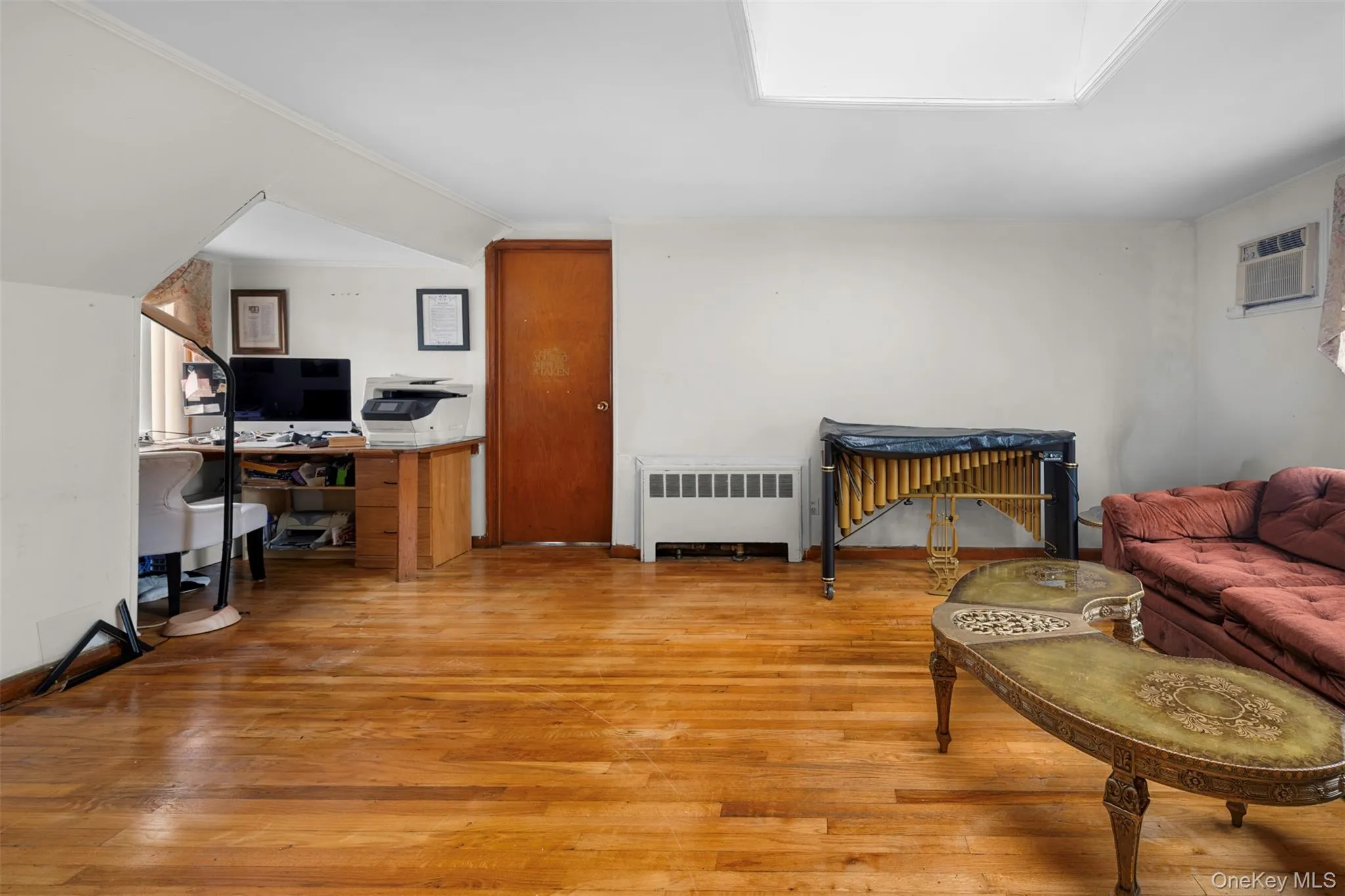 868 Spring Avenue, Hempstead, NY, 4 Bedrooms Bedrooms, 8 Rooms Rooms,2 BathroomsBathrooms,Residential,For Rent,Spring,0,1044628 868 Spring Avenue, Hempstead, NY, 4 Bedrooms Bedrooms, 8 Rooms Rooms,2 BathroomsBathrooms,Residential,For Rent,Spring,0,1044628