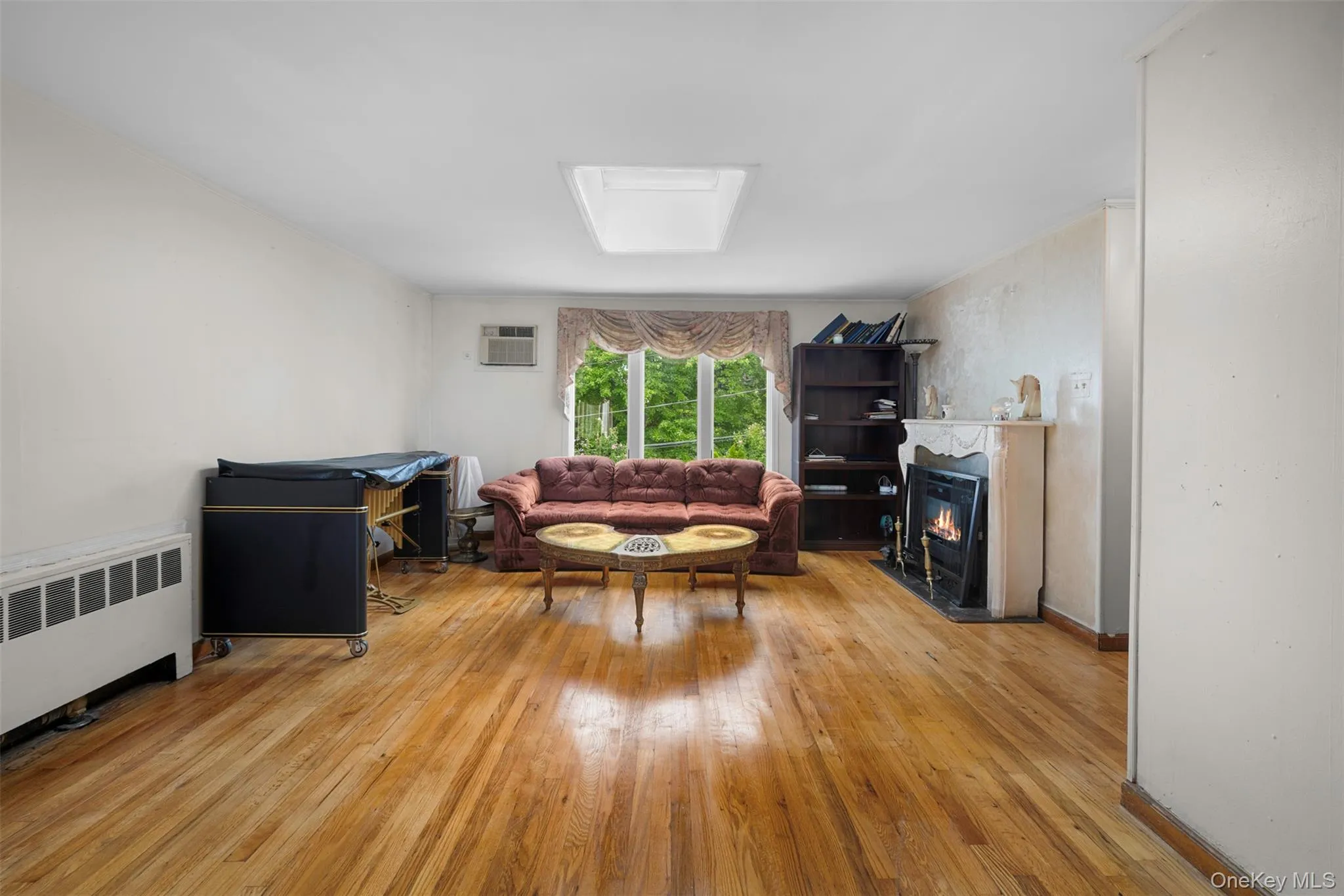 868 Spring Avenue, Hempstead, NY, 4 Bedrooms Bedrooms, 8 Rooms Rooms,2 BathroomsBathrooms,Residential,For Rent,Spring,0,1044628 868 Spring Avenue, Hempstead, NY, 4 Bedrooms Bedrooms, 8 Rooms Rooms,2 BathroomsBathrooms,Residential,For Rent,Spring,0,1044628