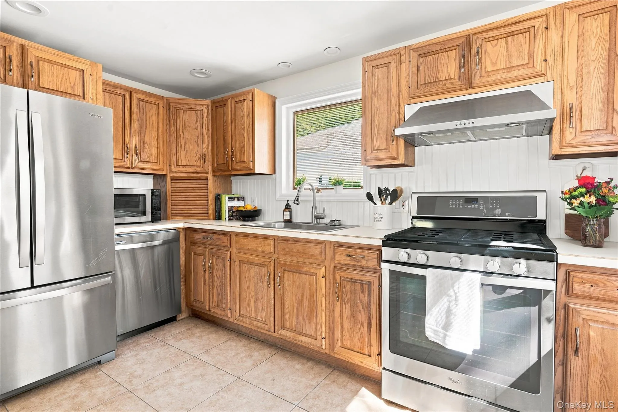 8 Loran Court, Clarkstown, NY, 3 Bedrooms Bedrooms, 10 Rooms Rooms,2 BathroomsBathrooms,Residential,For Rent,Loran,0,1044629 8 Loran Court, Clarkstown, NY, 3 Bedrooms Bedrooms, 10 Rooms Rooms,2 BathroomsBathrooms,Residential,For Rent,Loran,0,1044629
