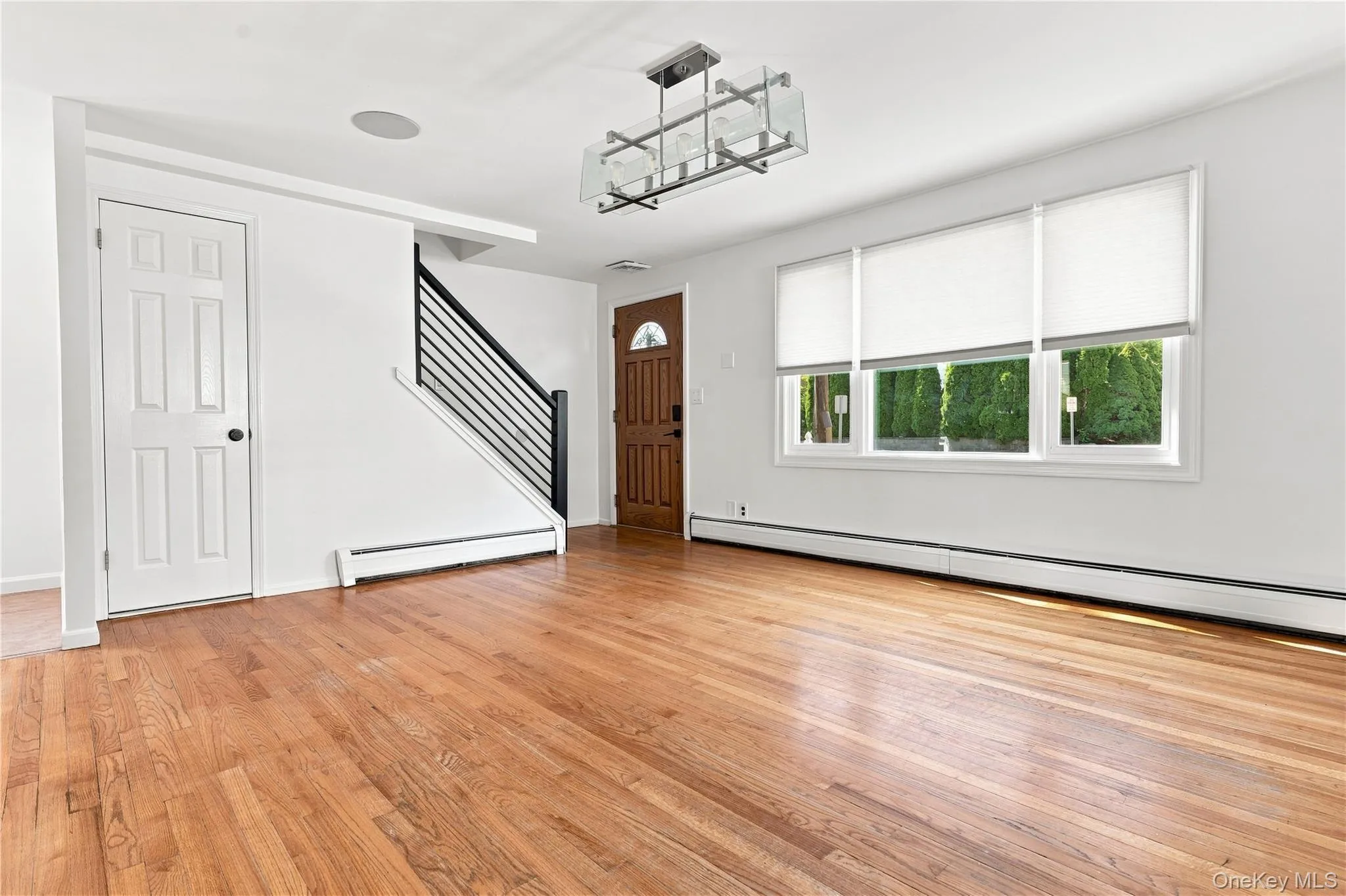 8 Loran Court, Clarkstown, NY, 3 Bedrooms Bedrooms, 10 Rooms Rooms,2 BathroomsBathrooms,Residential,For Rent,Loran,0,1044629 8 Loran Court, Clarkstown, NY, 3 Bedrooms Bedrooms, 10 Rooms Rooms,2 BathroomsBathrooms,Residential,For Rent,Loran,0,1044629