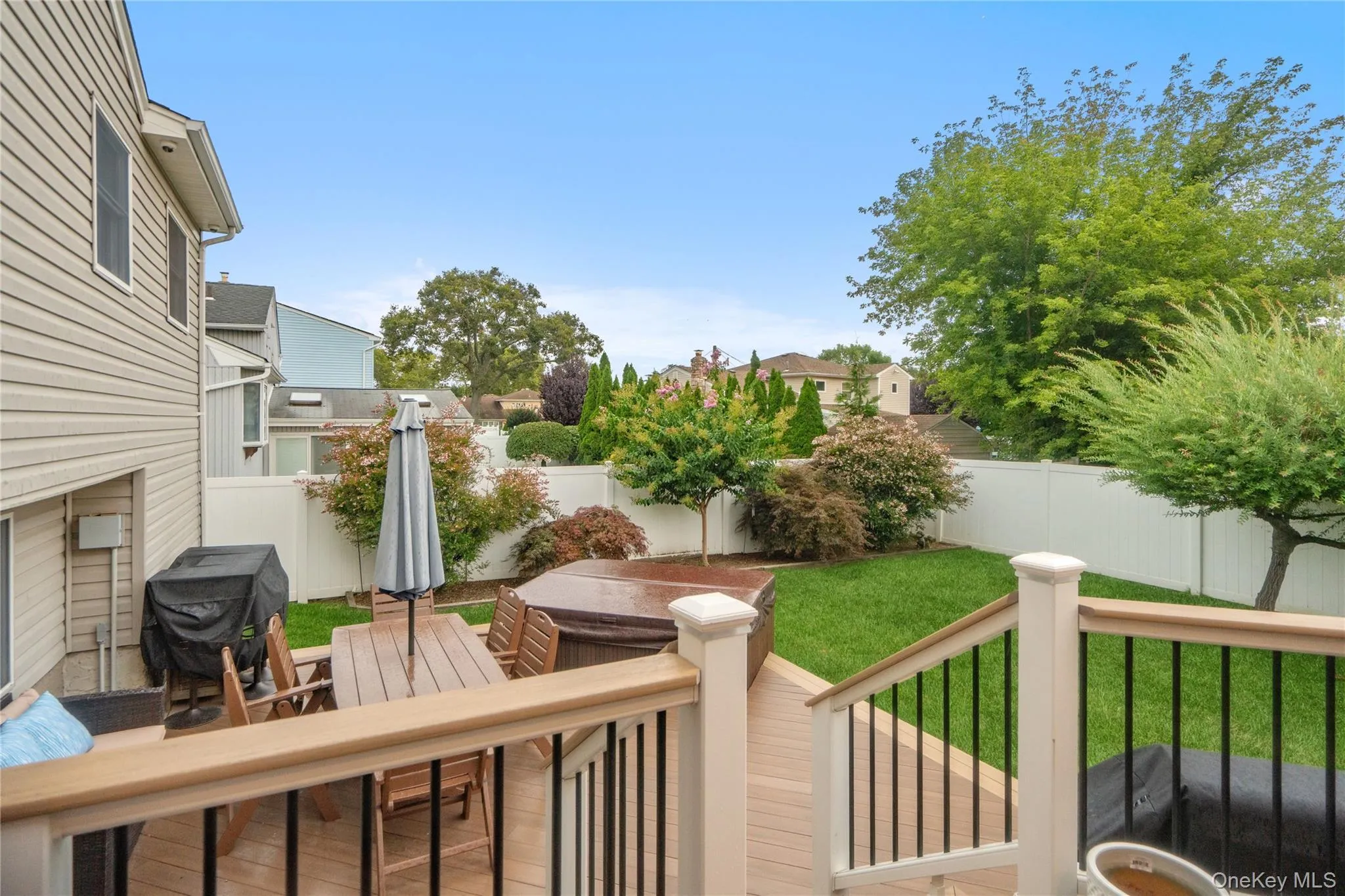 118 Chester Avenue, Oyster Bay, NY, 5 Bedrooms Bedrooms, 10 Rooms Rooms,2 BathroomsBathrooms,Residential,For Rent,Chester,0,1044633 118 Chester Avenue, Oyster Bay, NY, 5 Bedrooms Bedrooms, 10 Rooms Rooms,2 BathroomsBathrooms,Residential,For Rent,Chester,0,1044633