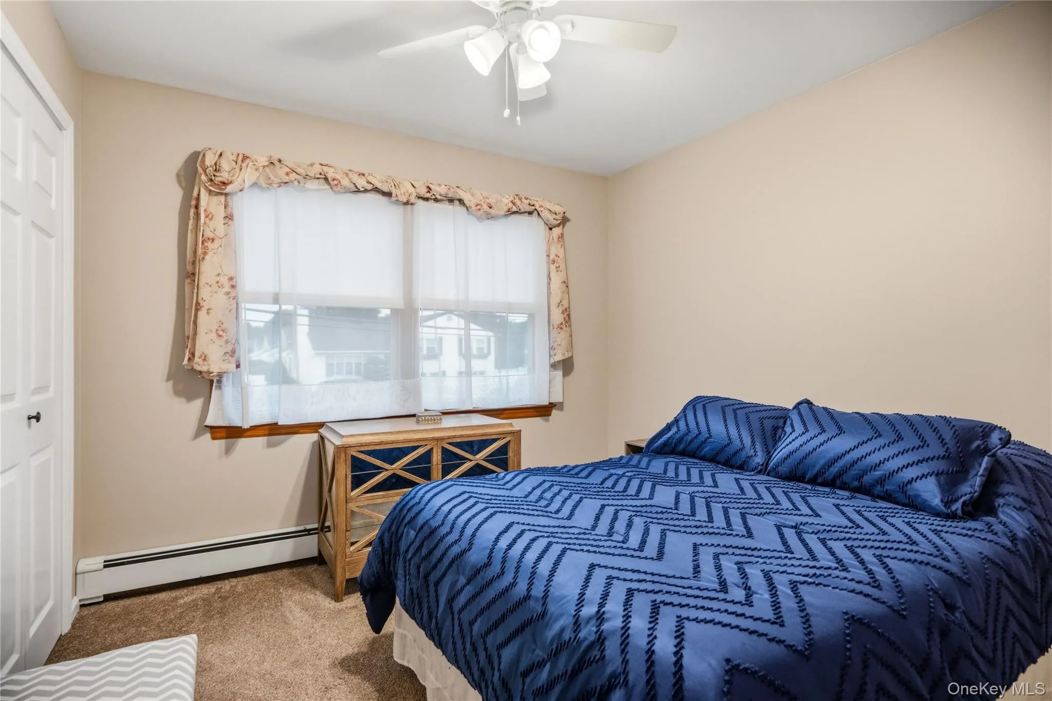 118 Chester Avenue, Oyster Bay, NY, 5 Bedrooms Bedrooms, 10 Rooms Rooms,2 BathroomsBathrooms,Residential,For Rent,Chester,0,1044633 118 Chester Avenue, Oyster Bay, NY, 5 Bedrooms Bedrooms, 10 Rooms Rooms,2 BathroomsBathrooms,Residential,For Rent,Chester,0,1044633