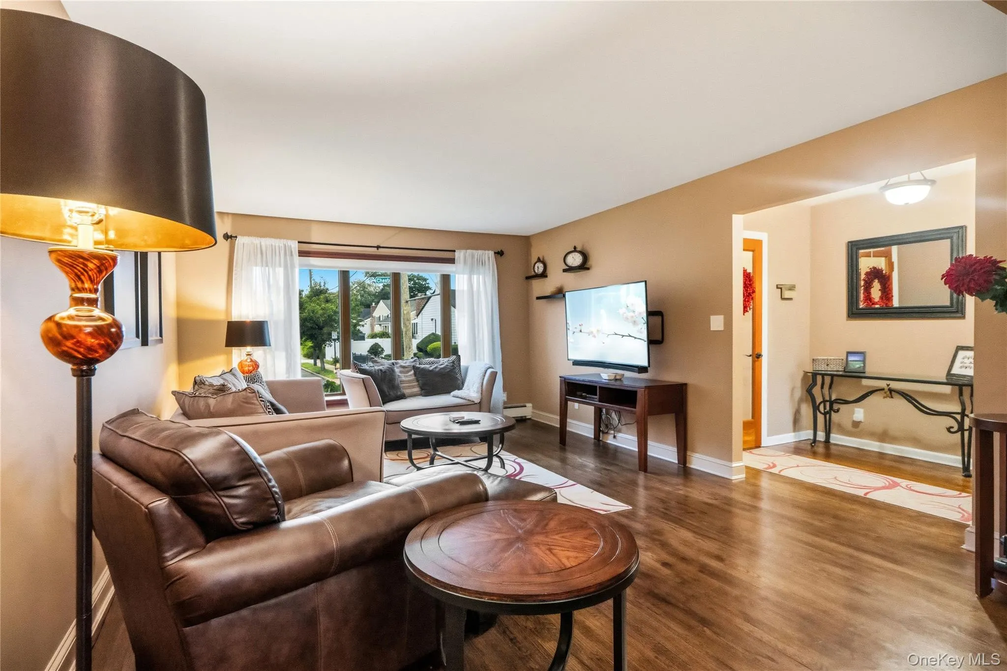 118 Chester Avenue, Oyster Bay, NY, 5 Bedrooms Bedrooms, 10 Rooms Rooms,2 BathroomsBathrooms,Residential,For Rent,Chester,0,1044633 118 Chester Avenue, Oyster Bay, NY, 5 Bedrooms Bedrooms, 10 Rooms Rooms,2 BathroomsBathrooms,Residential,For Rent,Chester,0,1044633