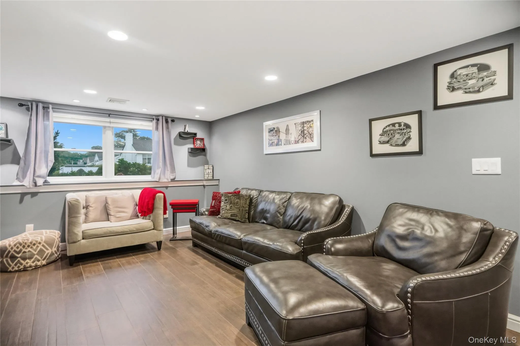 118 Chester Avenue, Oyster Bay, NY, 5 Bedrooms Bedrooms, 10 Rooms Rooms,2 BathroomsBathrooms,Residential,For Rent,Chester,0,1044633 118 Chester Avenue, Oyster Bay, NY, 5 Bedrooms Bedrooms, 10 Rooms Rooms,2 BathroomsBathrooms,Residential,For Rent,Chester,0,1044633