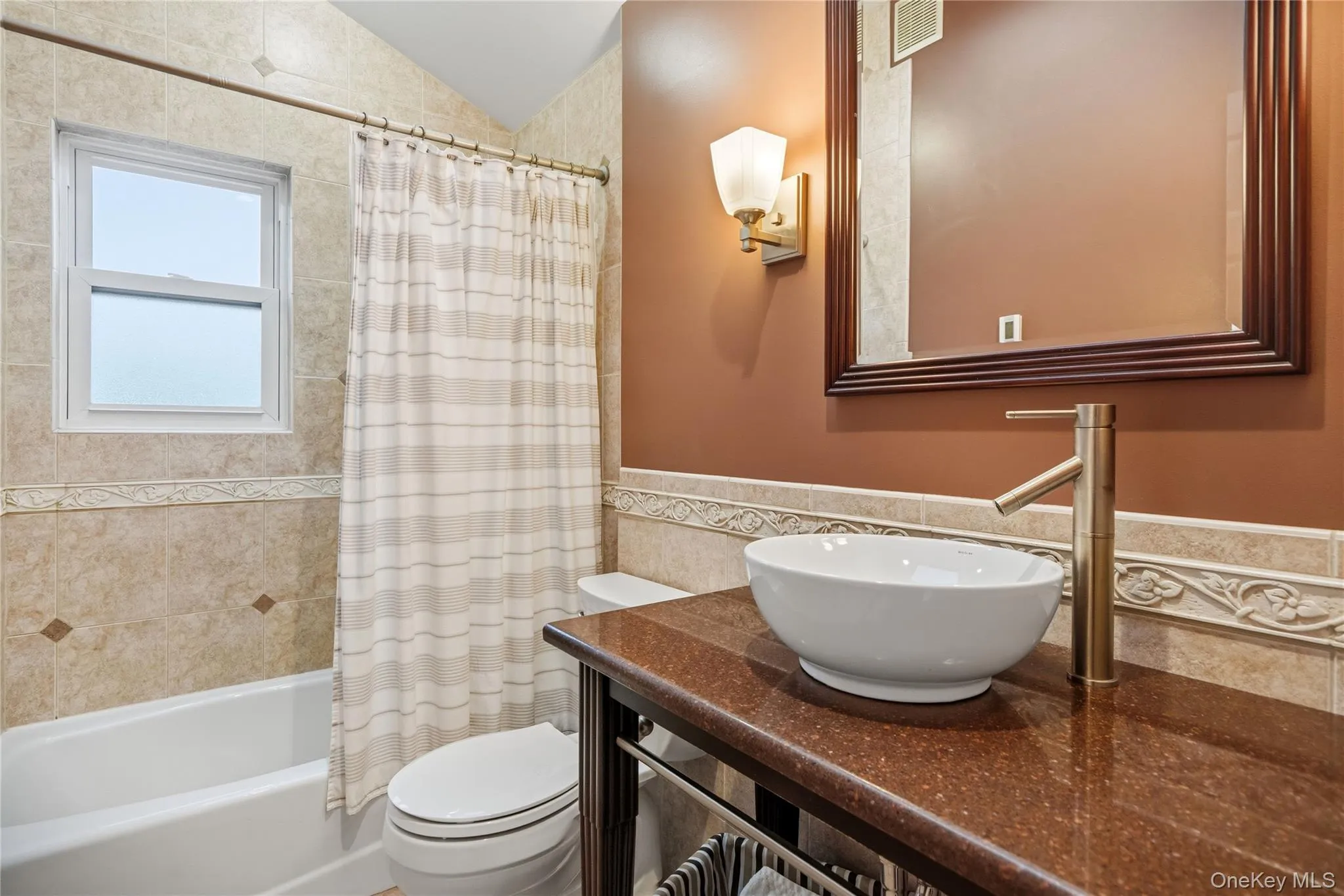 118 Chester Avenue, Oyster Bay, NY, 5 Bedrooms Bedrooms, 10 Rooms Rooms,2 BathroomsBathrooms,Residential,For Rent,Chester,0,1044633 118 Chester Avenue, Oyster Bay, NY, 5 Bedrooms Bedrooms, 10 Rooms Rooms,2 BathroomsBathrooms,Residential,For Rent,Chester,0,1044633