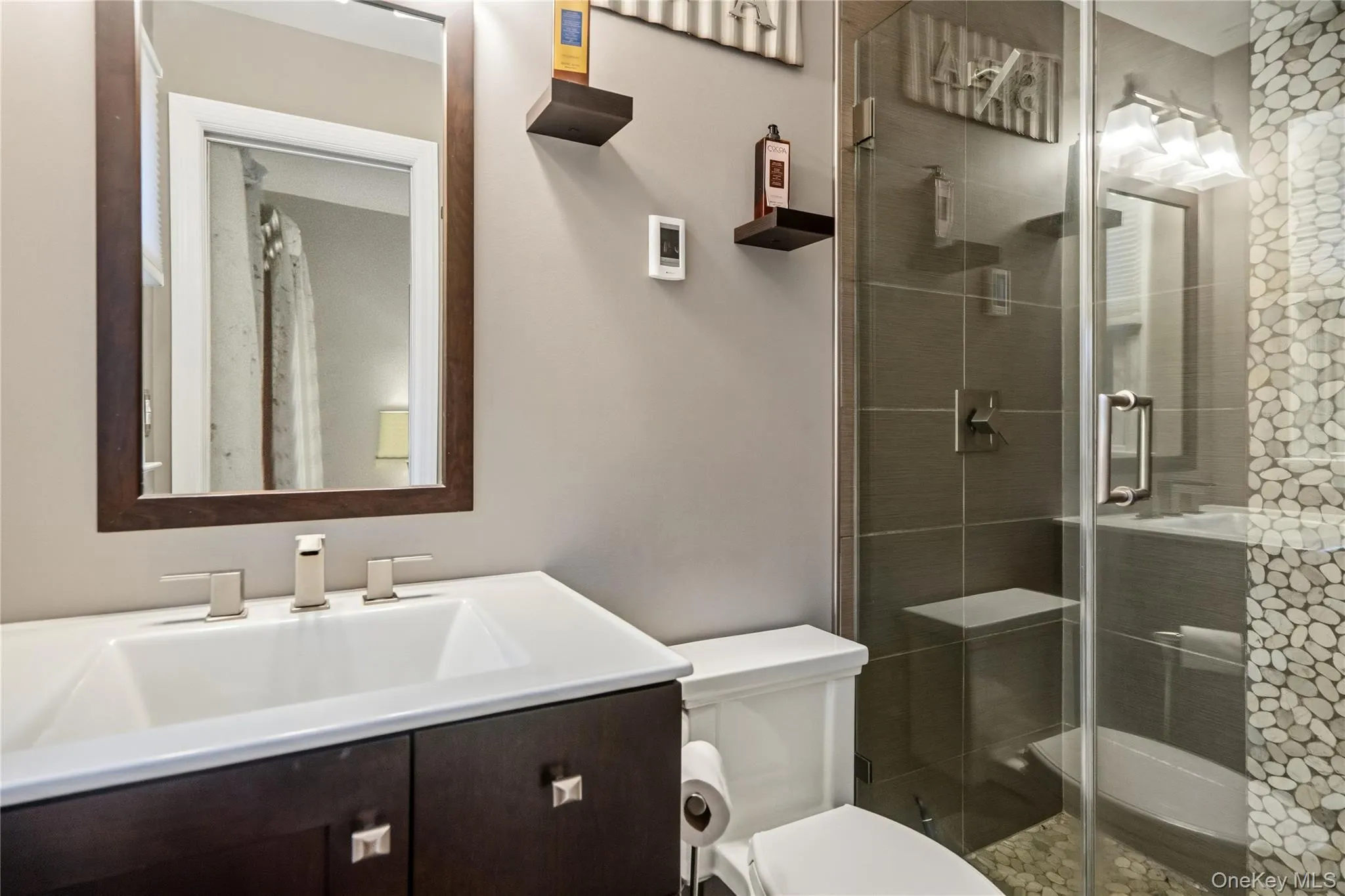 118 Chester Avenue, Oyster Bay, NY, 5 Bedrooms Bedrooms, 10 Rooms Rooms,2 BathroomsBathrooms,Residential,For Rent,Chester,0,1044633 118 Chester Avenue, Oyster Bay, NY, 5 Bedrooms Bedrooms, 10 Rooms Rooms,2 BathroomsBathrooms,Residential,For Rent,Chester,0,1044633
