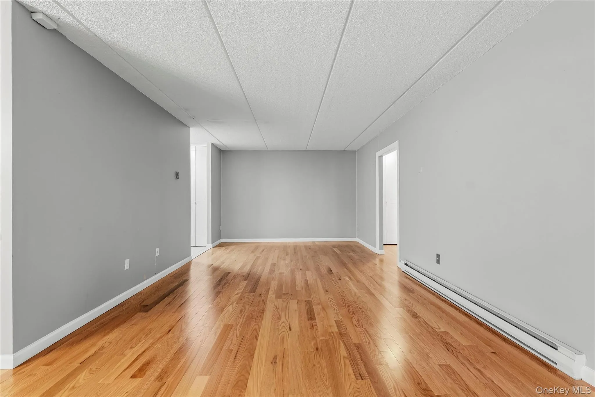 130 Colonial Parkway, Yonkers, NY, 2 Bedrooms Bedrooms, 5 Rooms Rooms,2 BathroomsBathrooms,Residential,For Rent,Colonial,0,1044635 130 Colonial Parkway, Yonkers, NY, 2 Bedrooms Bedrooms, 5 Rooms Rooms,2 BathroomsBathrooms,Residential,For Rent,Colonial,0,1044635