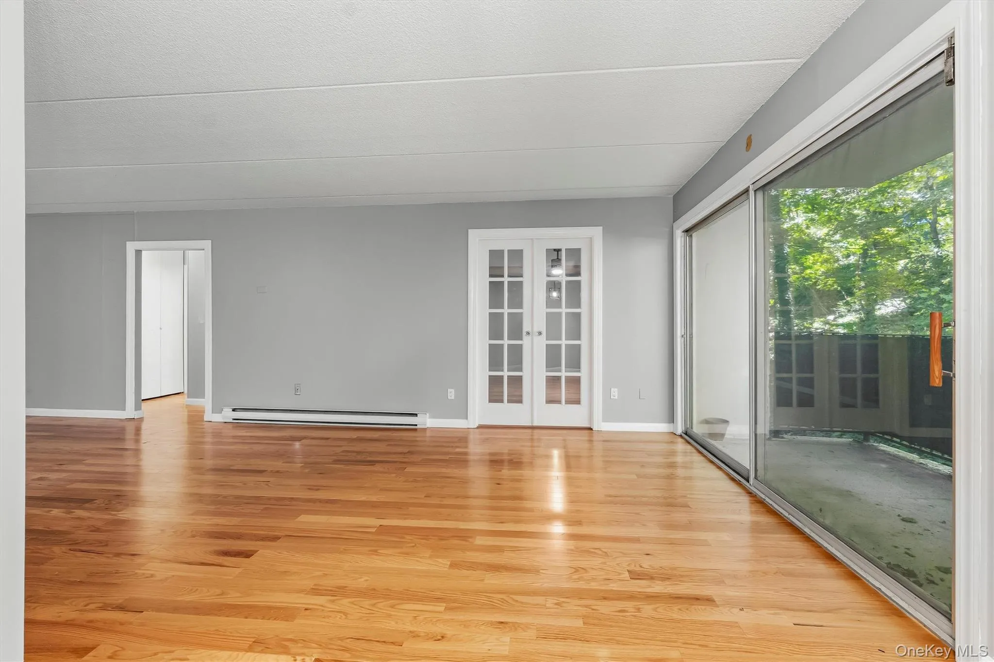 130 Colonial Parkway, Yonkers, NY, 2 Bedrooms Bedrooms, 5 Rooms Rooms,2 BathroomsBathrooms,Residential,For Rent,Colonial,0,1044635 130 Colonial Parkway, Yonkers, NY, 2 Bedrooms Bedrooms, 5 Rooms Rooms,2 BathroomsBathrooms,Residential,For Rent,Colonial,0,1044635