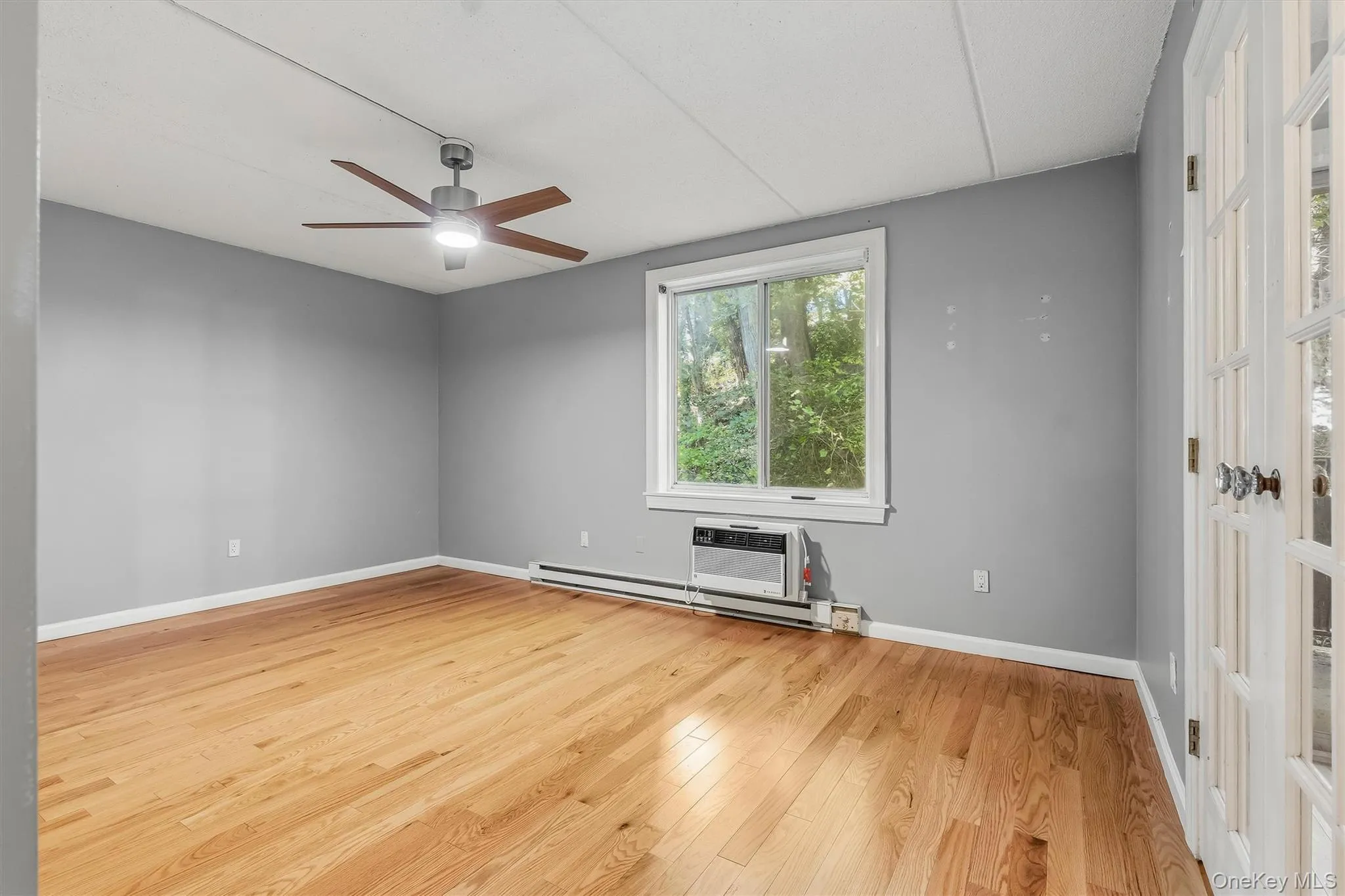 130 Colonial Parkway, Yonkers, NY, 2 Bedrooms Bedrooms, 5 Rooms Rooms,2 BathroomsBathrooms,Residential,For Rent,Colonial,0,1044635 130 Colonial Parkway, Yonkers, NY, 2 Bedrooms Bedrooms, 5 Rooms Rooms,2 BathroomsBathrooms,Residential,For Rent,Colonial,0,1044635